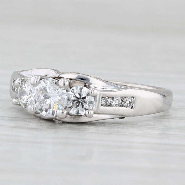 1.01ctw Diamond 3-Stone Engagement Ring 14k White Gold Size 8.75