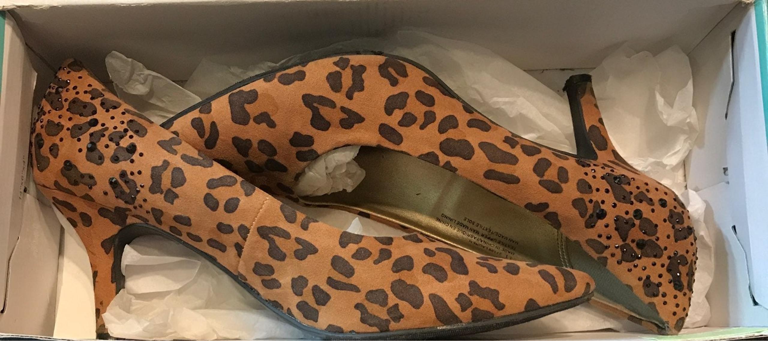 Maurices Lauren Animal Pumps