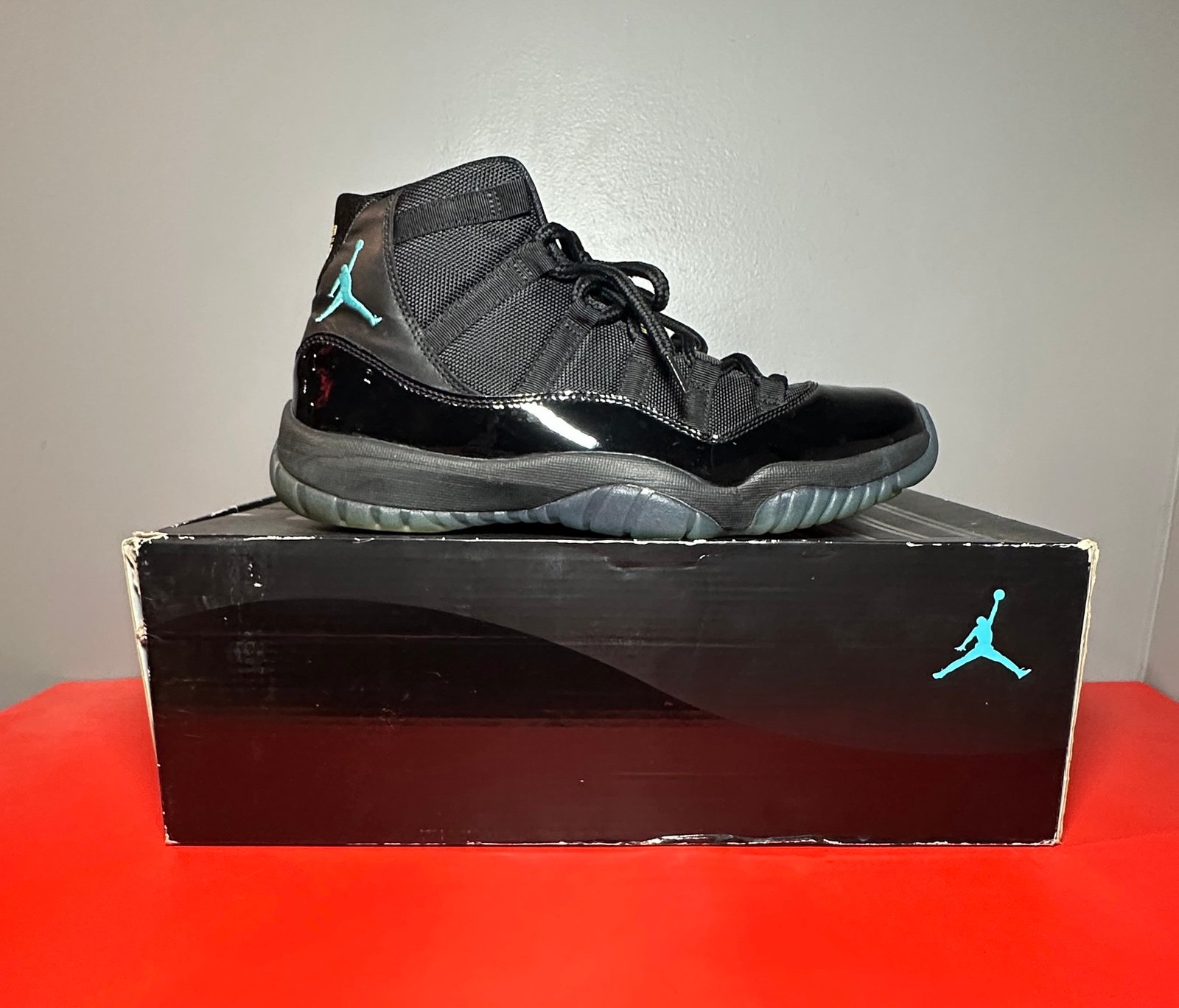 Size 10 - Jordan 11 Retro High Gamma Blue