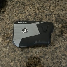 Bushnell Tour V5