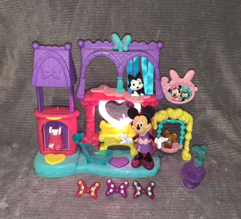 Minnie Mouse Pet Salon Playset