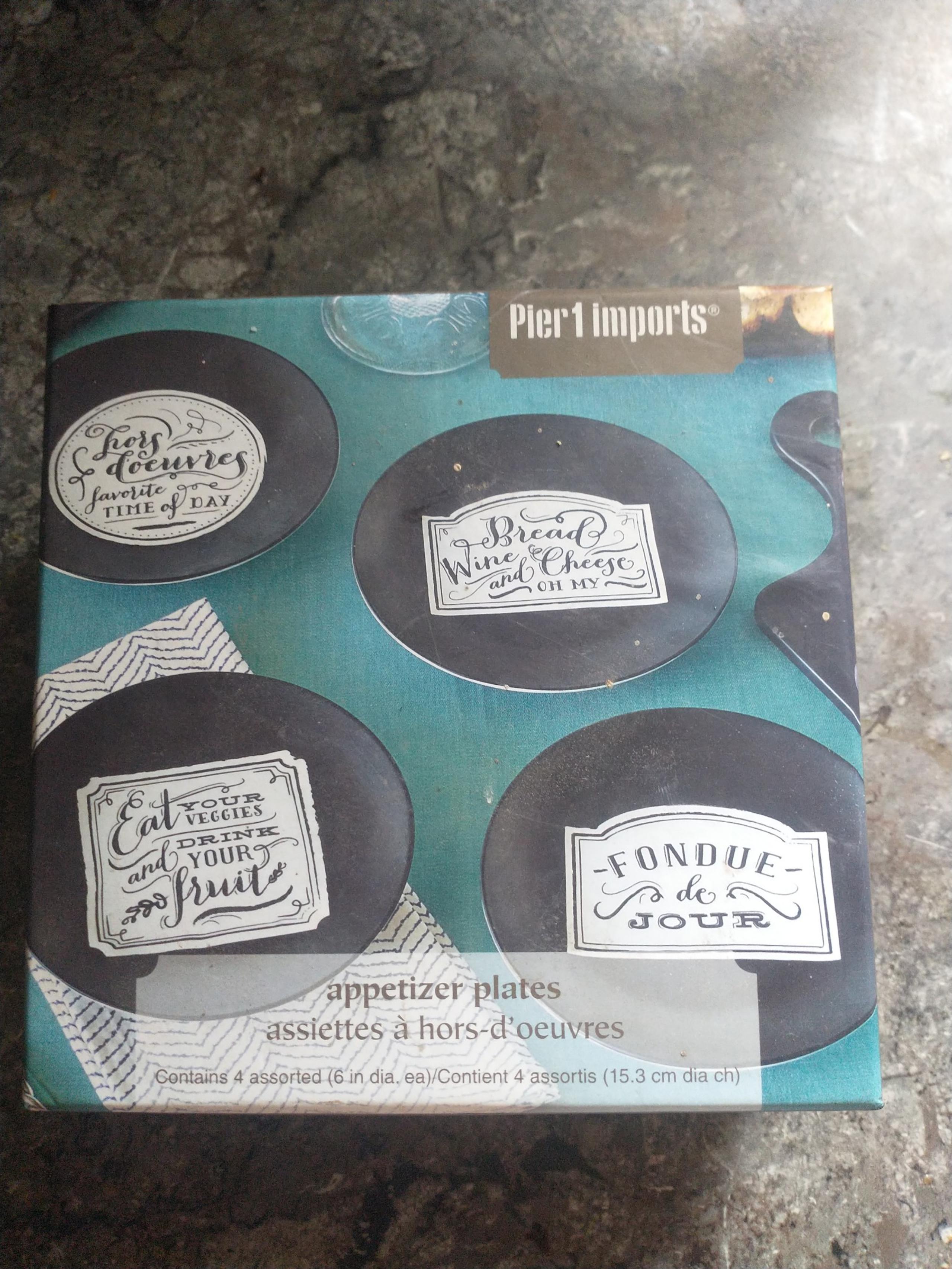 Mini serving plates