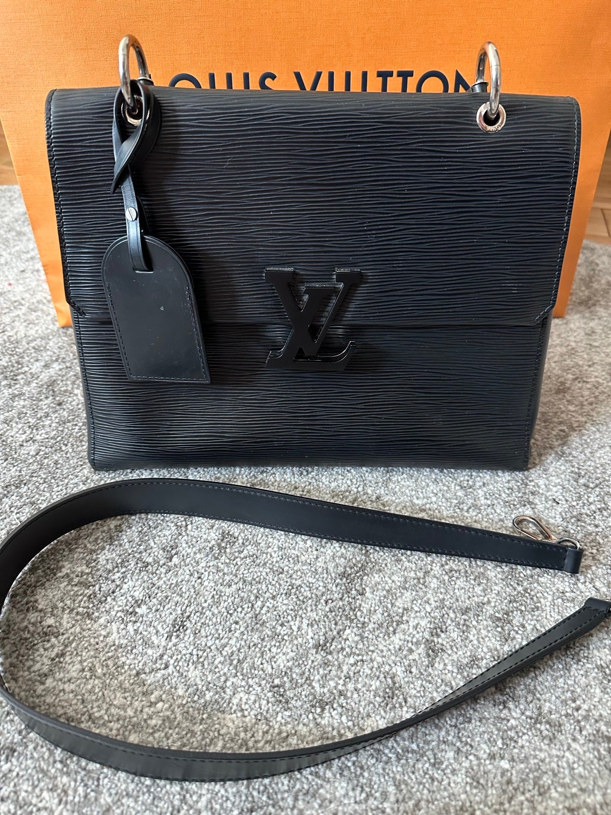 Louis Vuitton One Handle Shoulder bag 353294