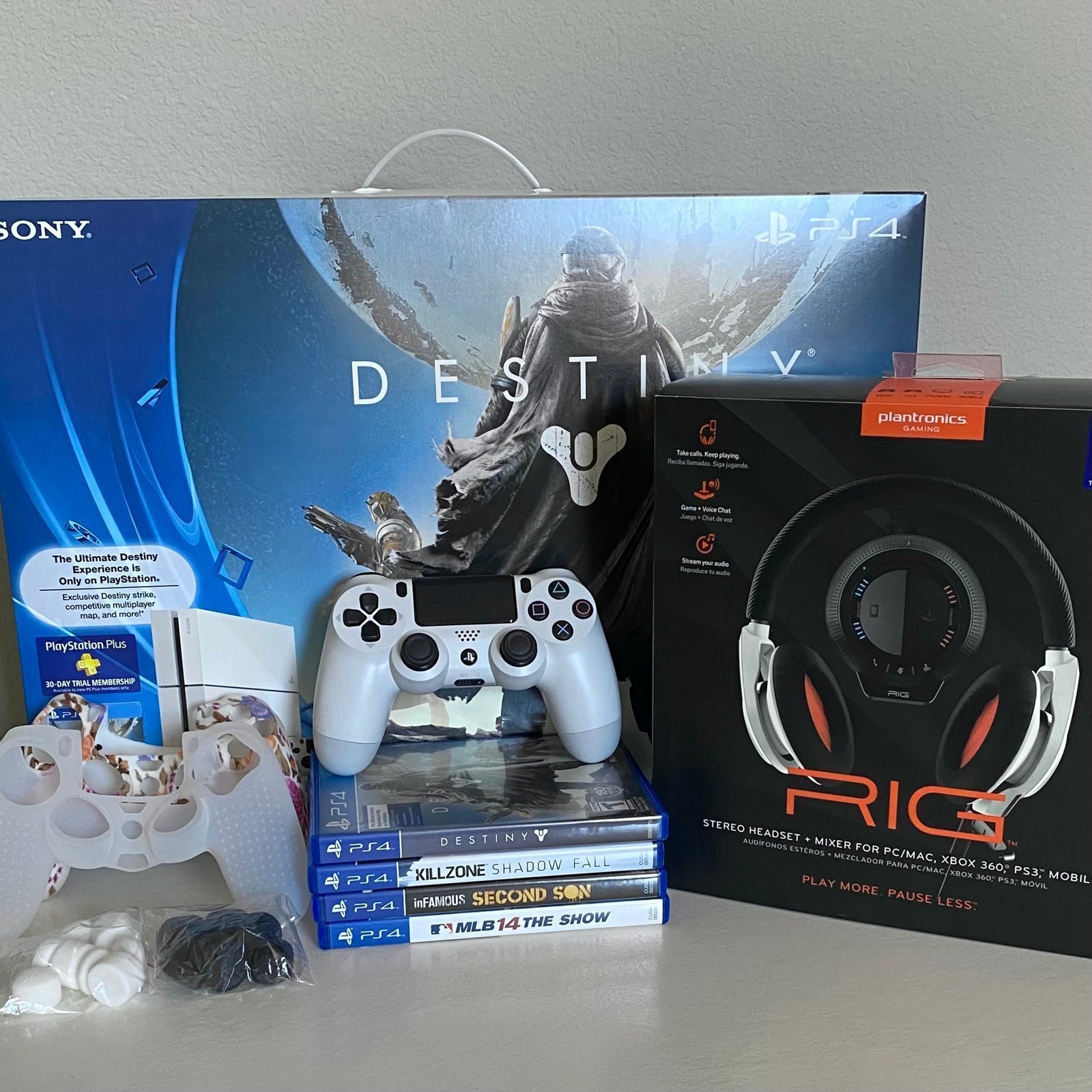 PS4 Glacier White 500GB PlayStation Bundle (w/ 2 controllers, 4 games, headset)