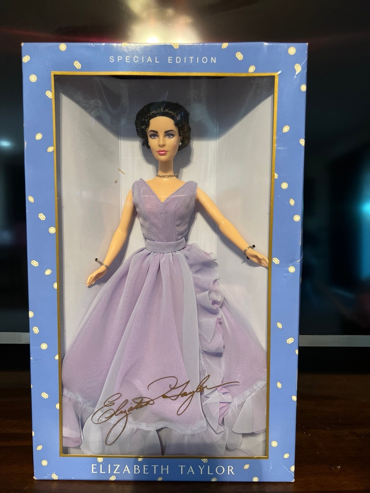 Barbie Elizabeth Taylor 2000 NRFB