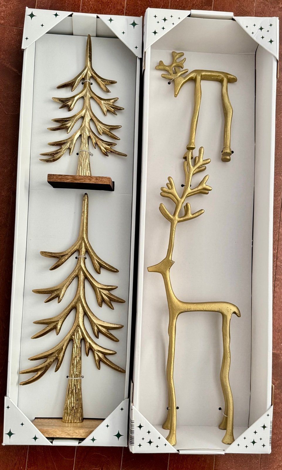 Merry Moments Gold Trees & Gold Reindeer Set.