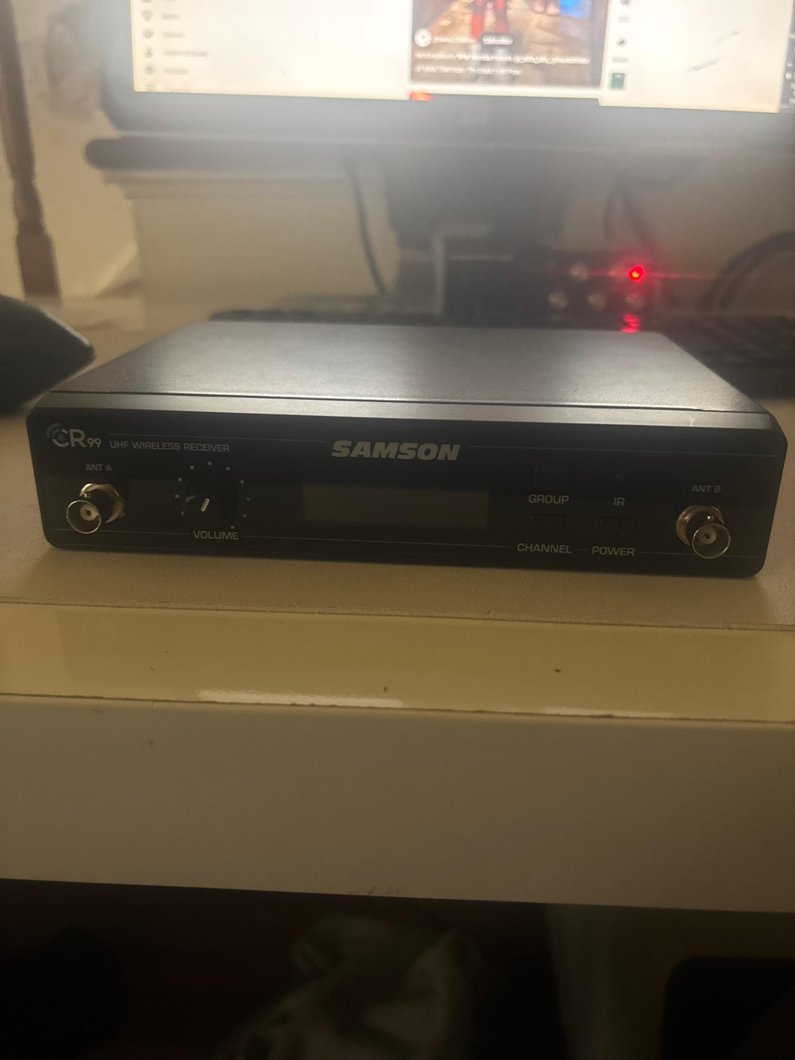 Samson cr99 uhf wireless receiver