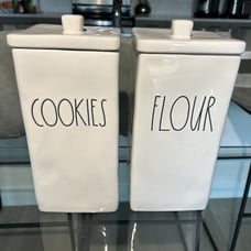 Rae Dunn canister set