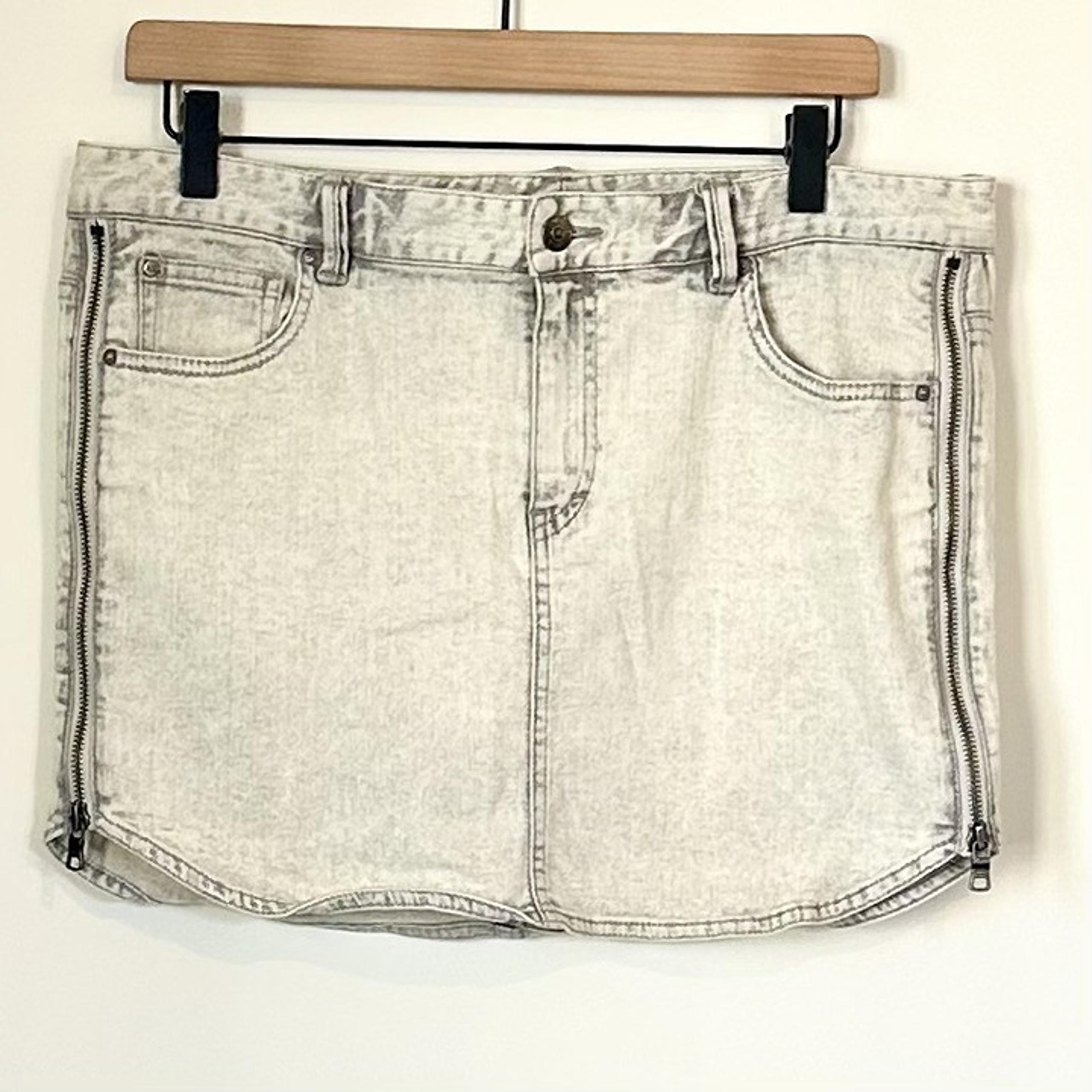 Armani Exchange Washed Denim Mini Skirt - Size: 12