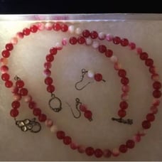 Vintage 1940s BAKELITE Marbled Cherry/Vanilla Necklace Earrings Bracelet Set