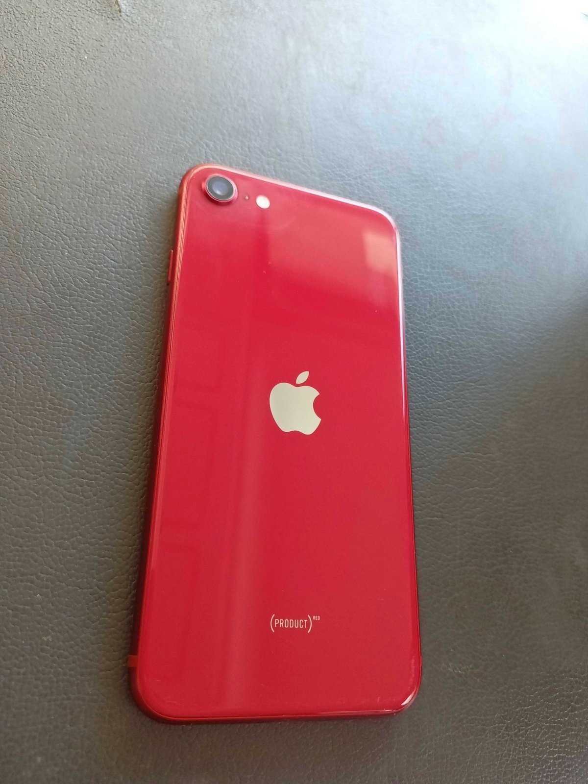 iPhone SE (第2世代) PRODUCT(RED) 64GB Amazon.com: Apple iPhone SE (2nd Generation), 64GB, Red