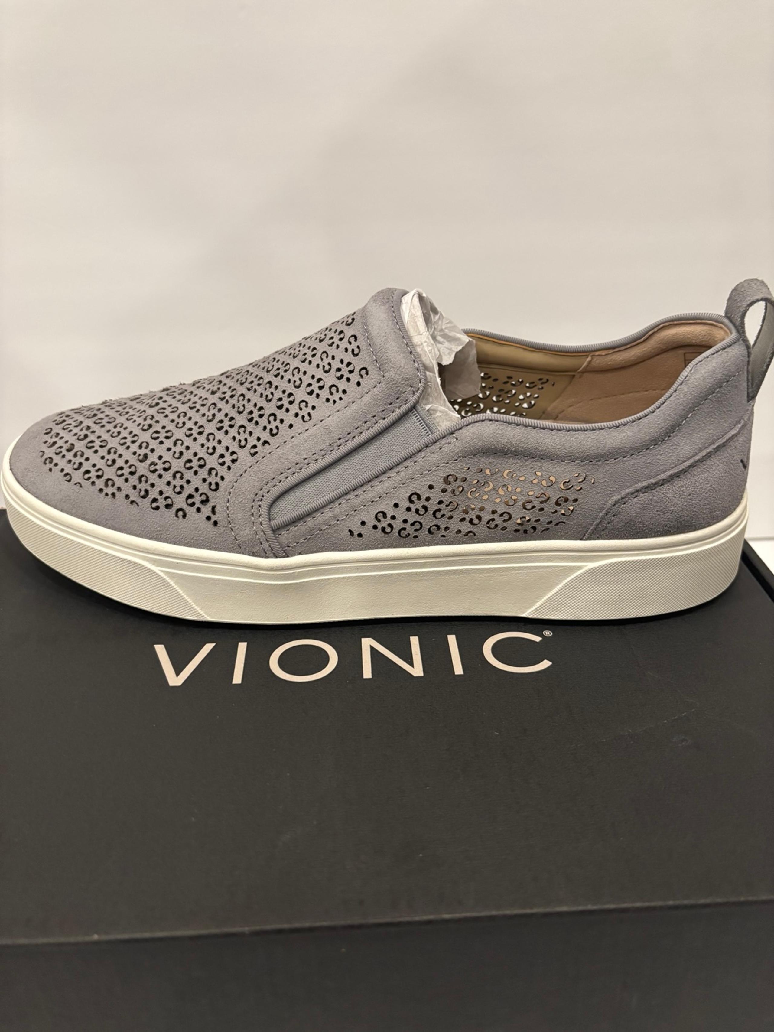 Vionic ladies slip-on casual shoes/size 10/NEW with box!!