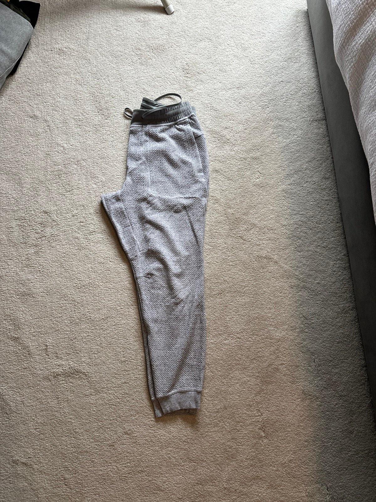 Lululemon Gray Large Joggers