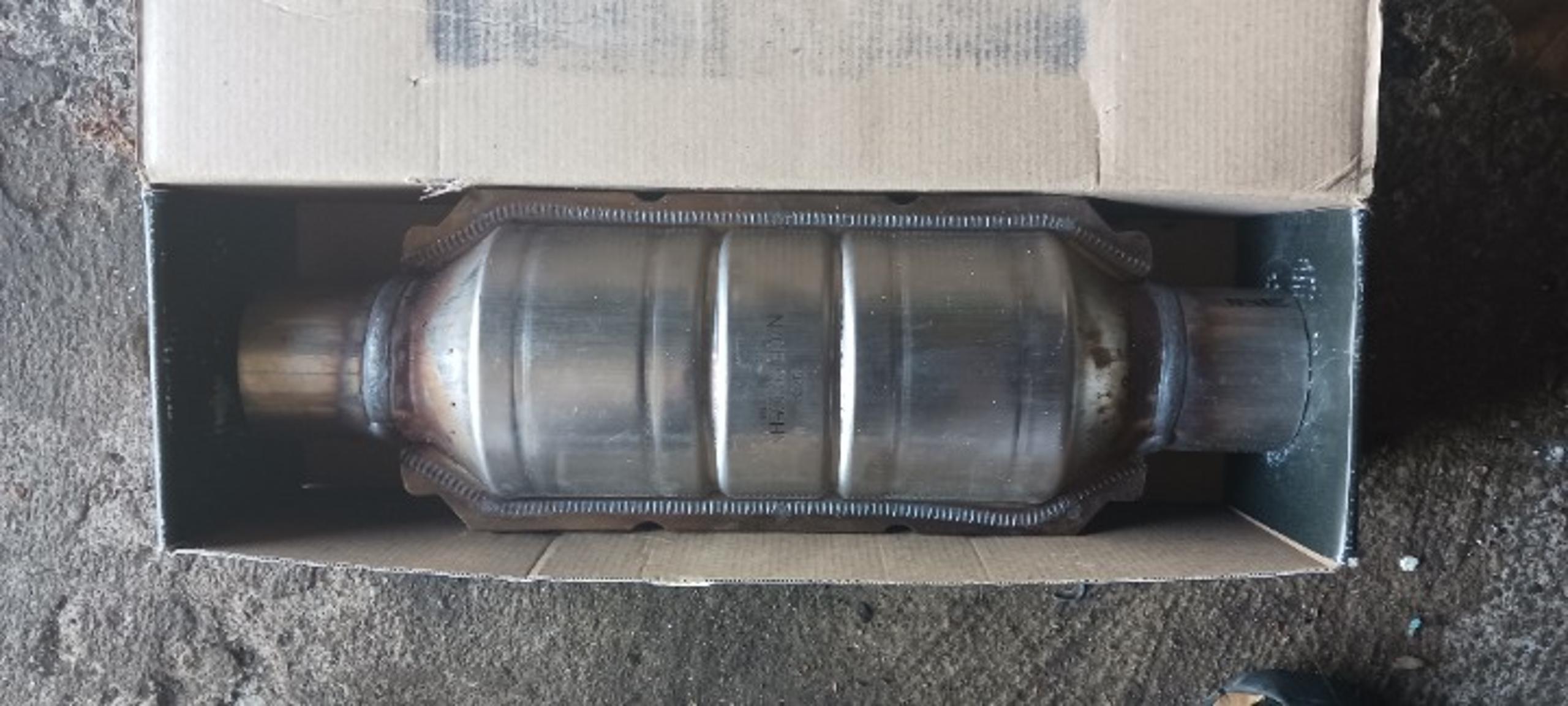 Magnaflow catalytic converter
