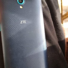 4 phone's for 80 dollars