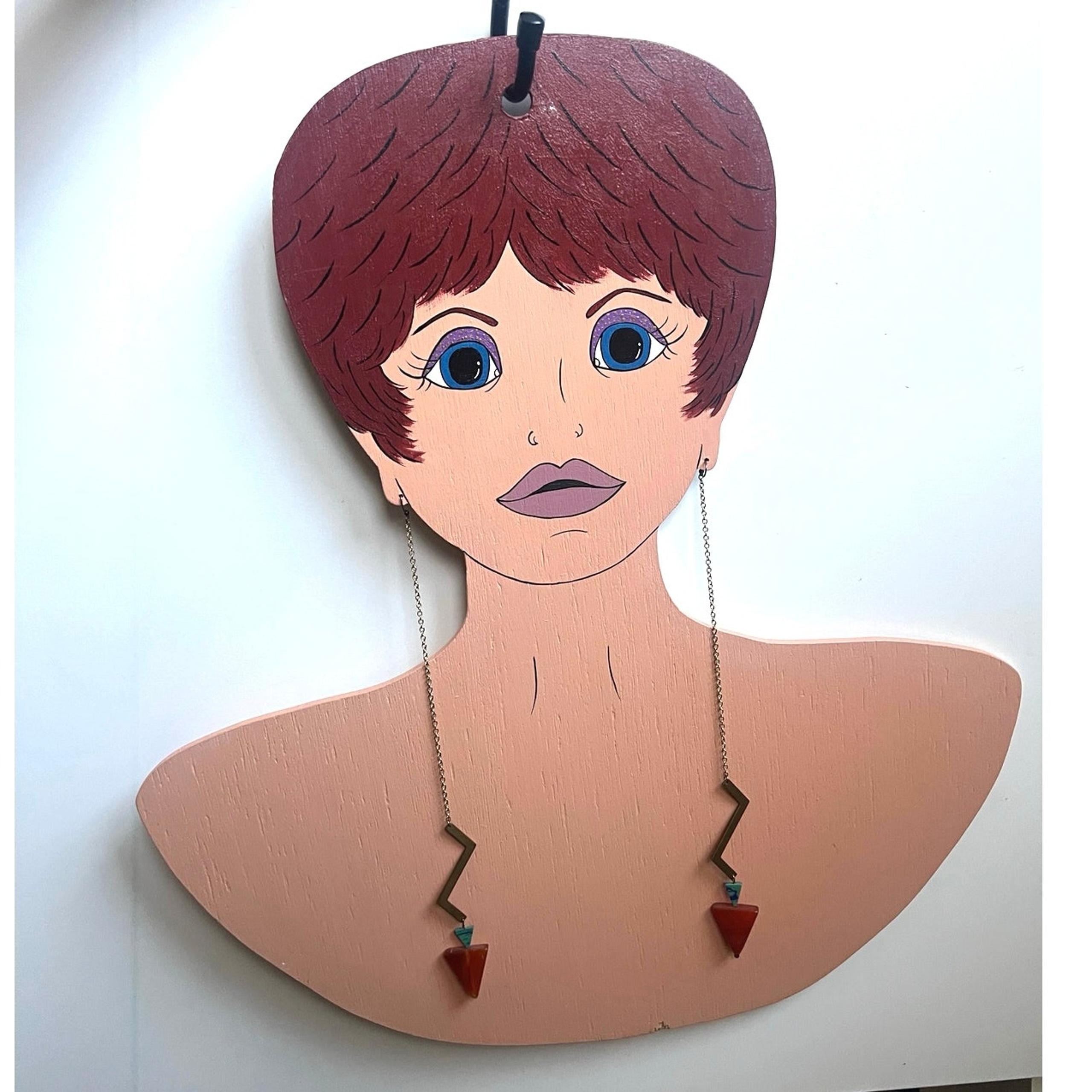 Vintage handpainted display, retro 80s, short hair, blue eyes, hanger, jewelry