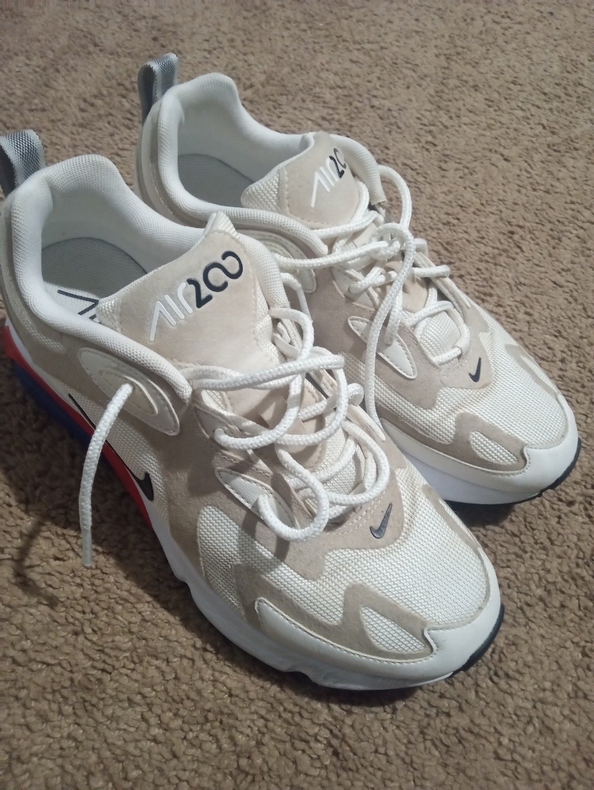 Women’s Nike Air200 9.5