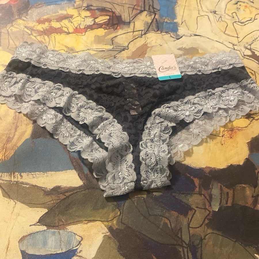 Grey Lace Panty (size: L)