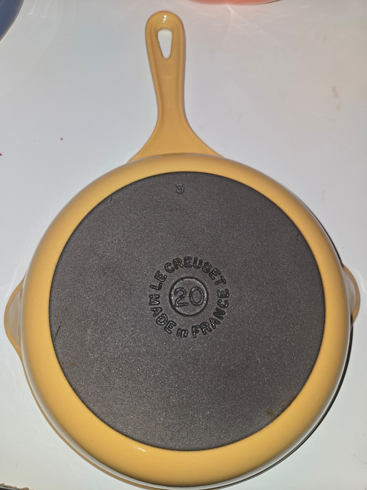 Le creuset Yellow sauce pan