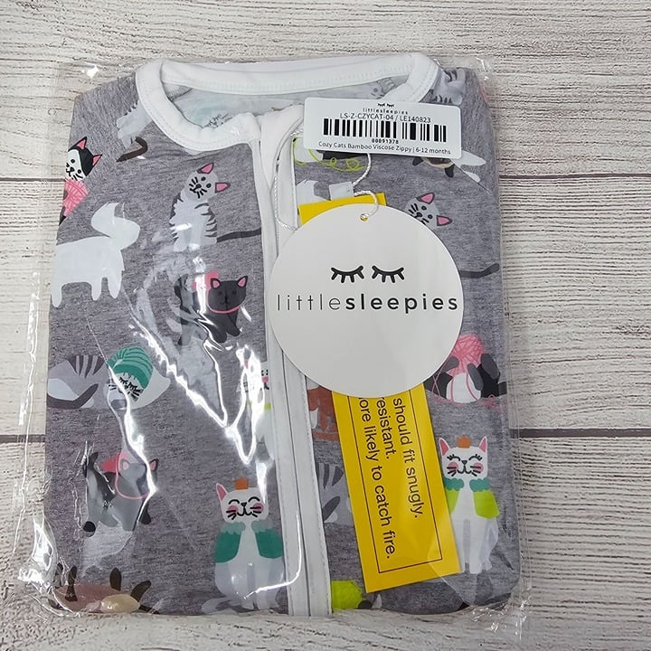 NIB Little Sleepies Cozy Cats Zippy Size 6-12 months