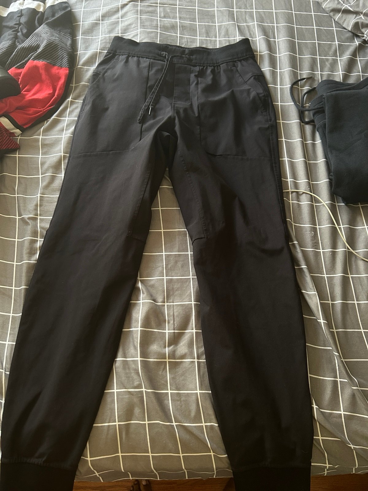 Black lululemon joggers