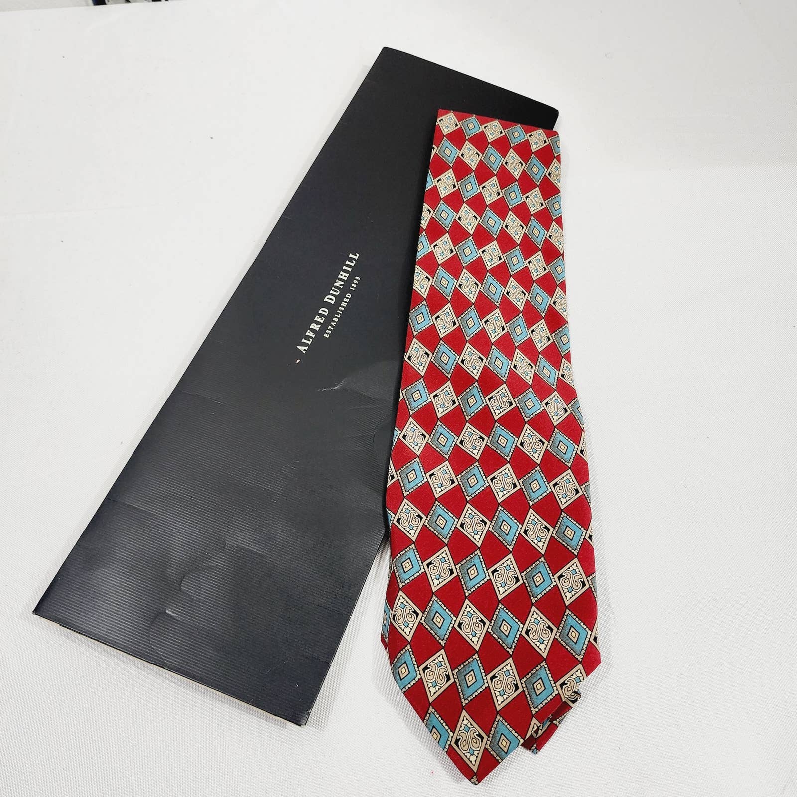 Dunhill London Red Geometric Print Silk Tie 4” Made in Italy Art Deco Luxury