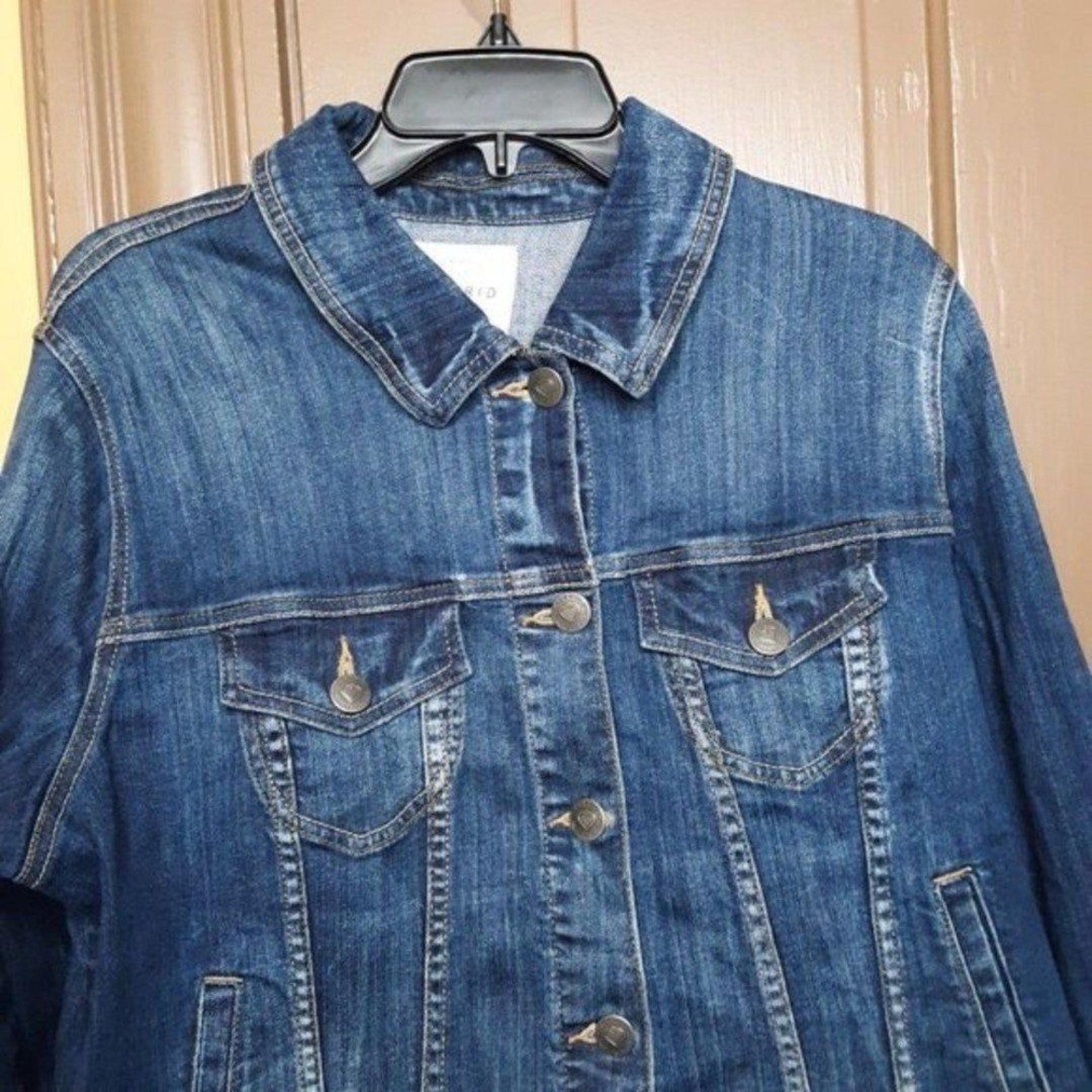 Torrid Denim Women's Blue Trucker Jacket size 2