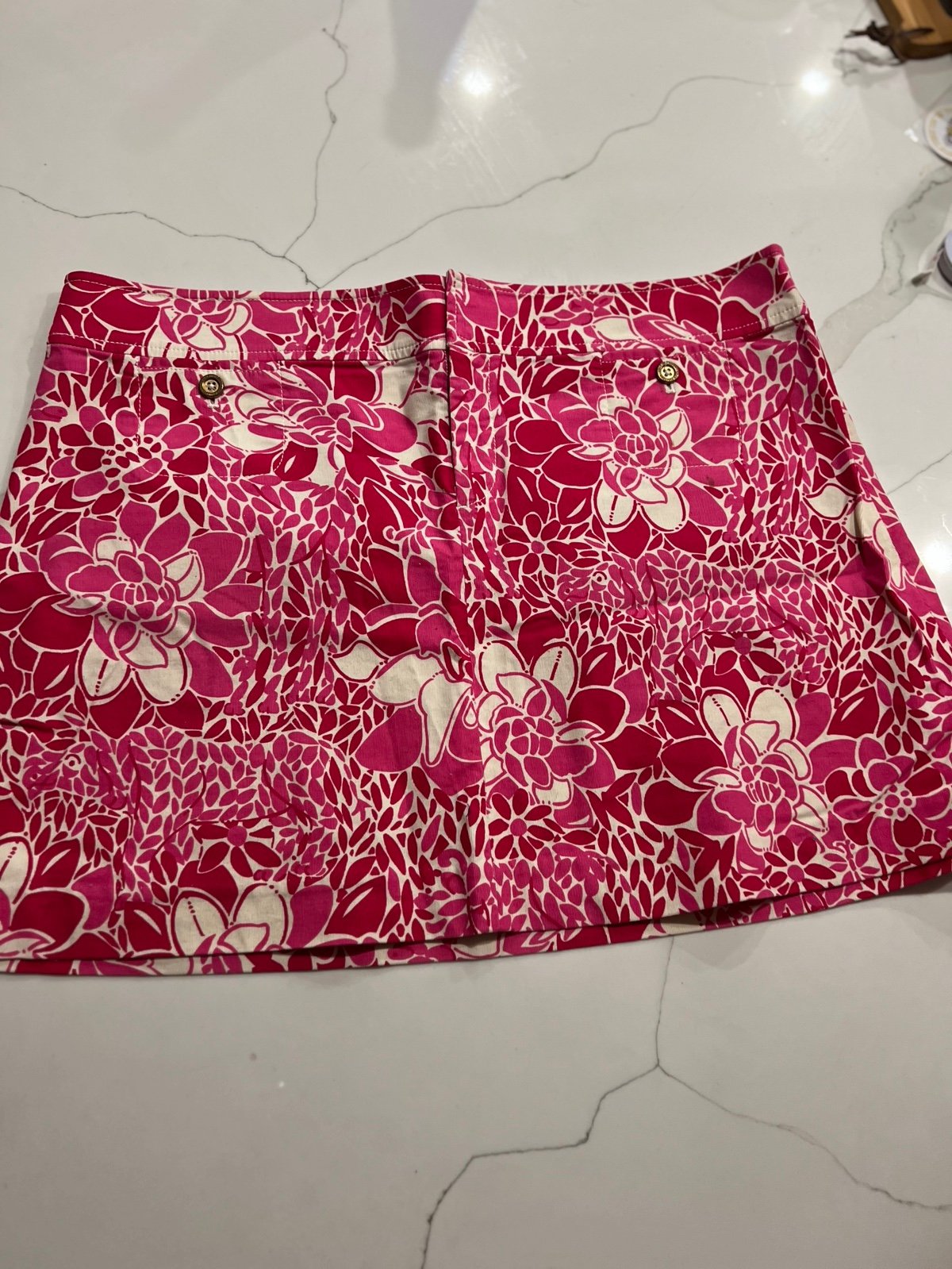 Lilly Pulitzer skirt