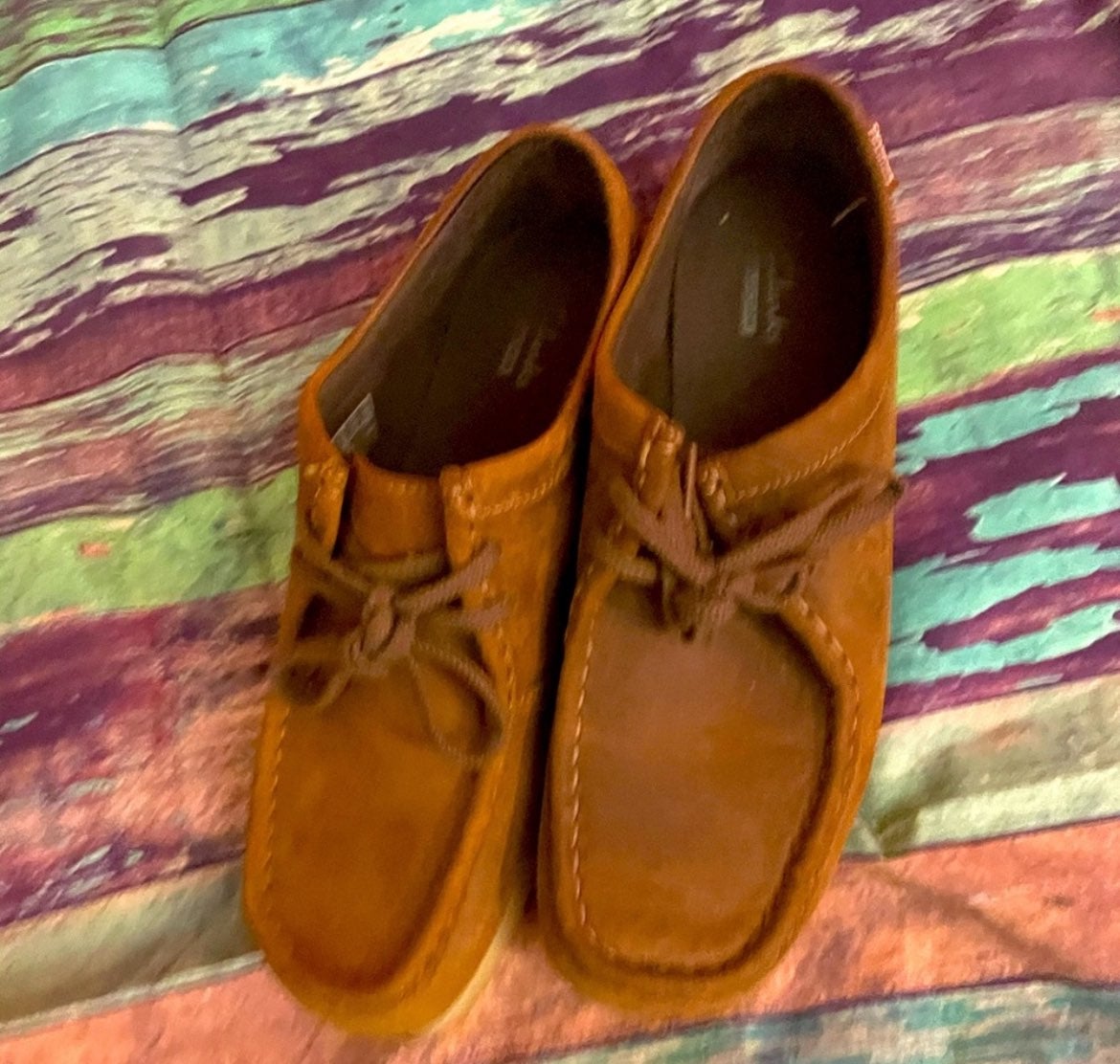 Brown clarks
