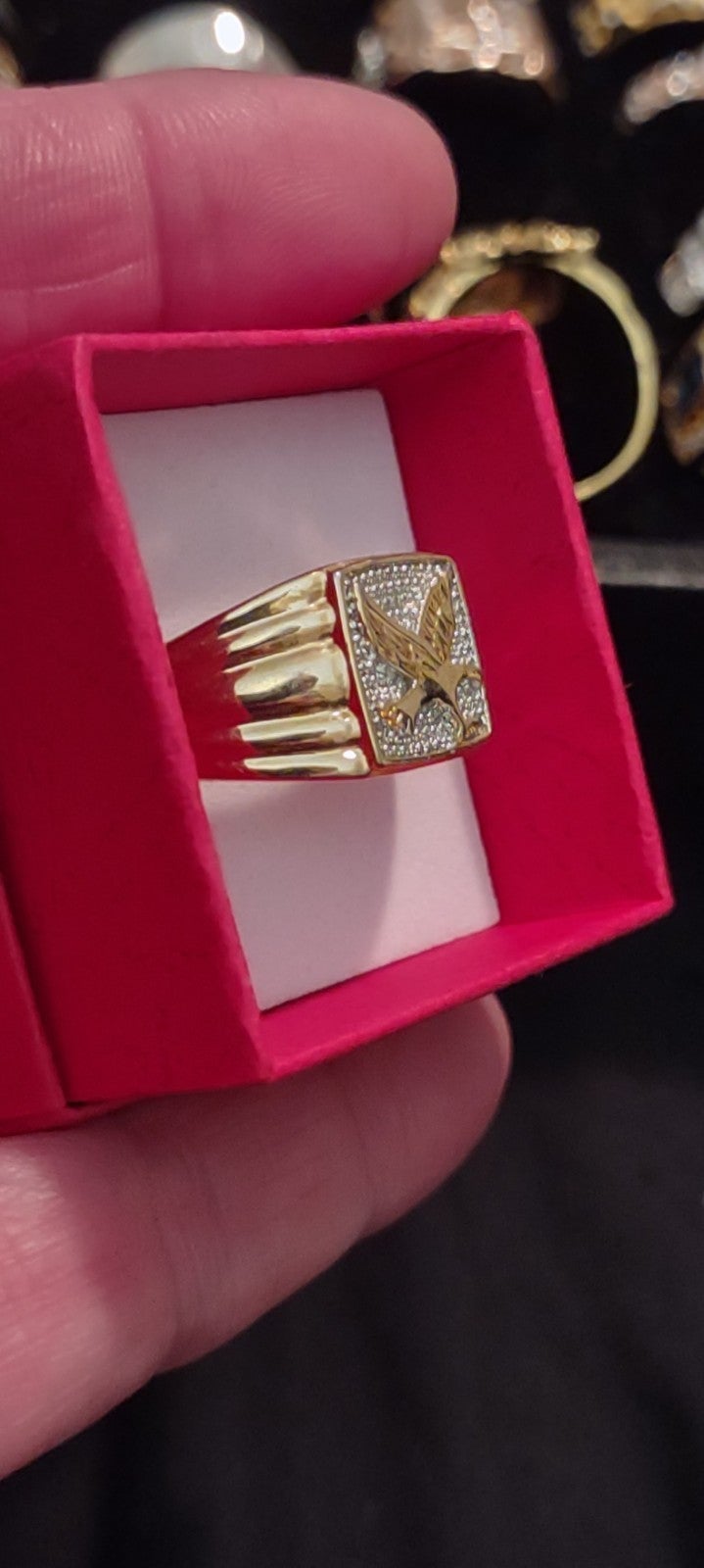 Men's Gold eagle ring 750/925 retails for much more size 10 and 11 available