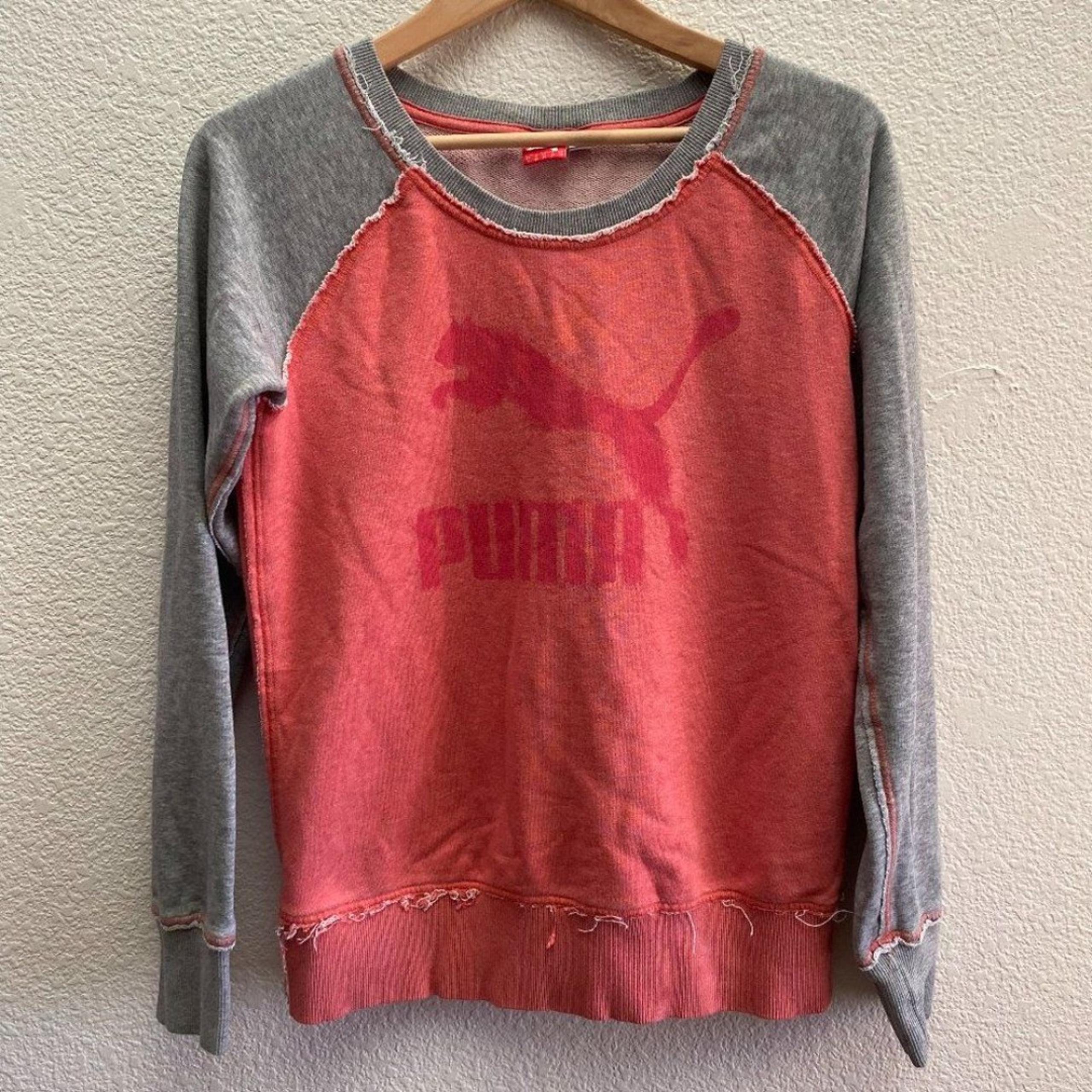 PUMA Distressed Crew Neck Sweatshirt Pink Gray Color Size Small