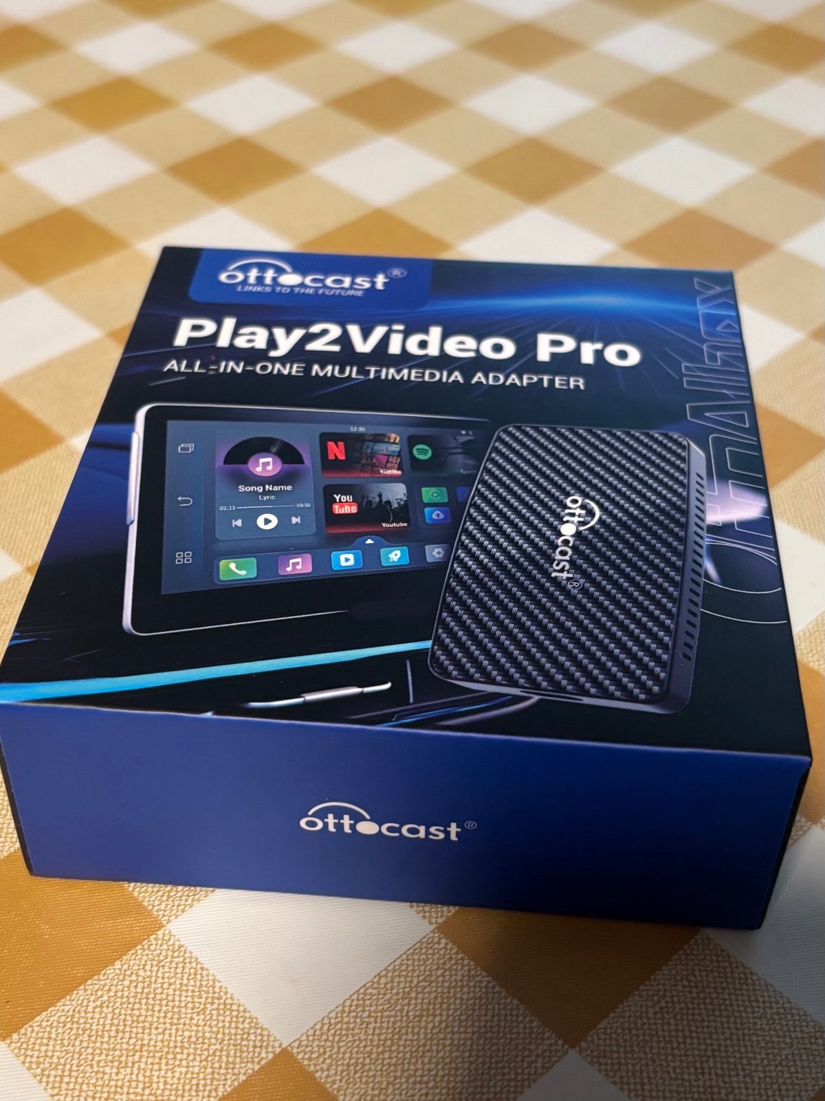 Play2Video Pro Wireless CarPlay/ Android Auto Adapter