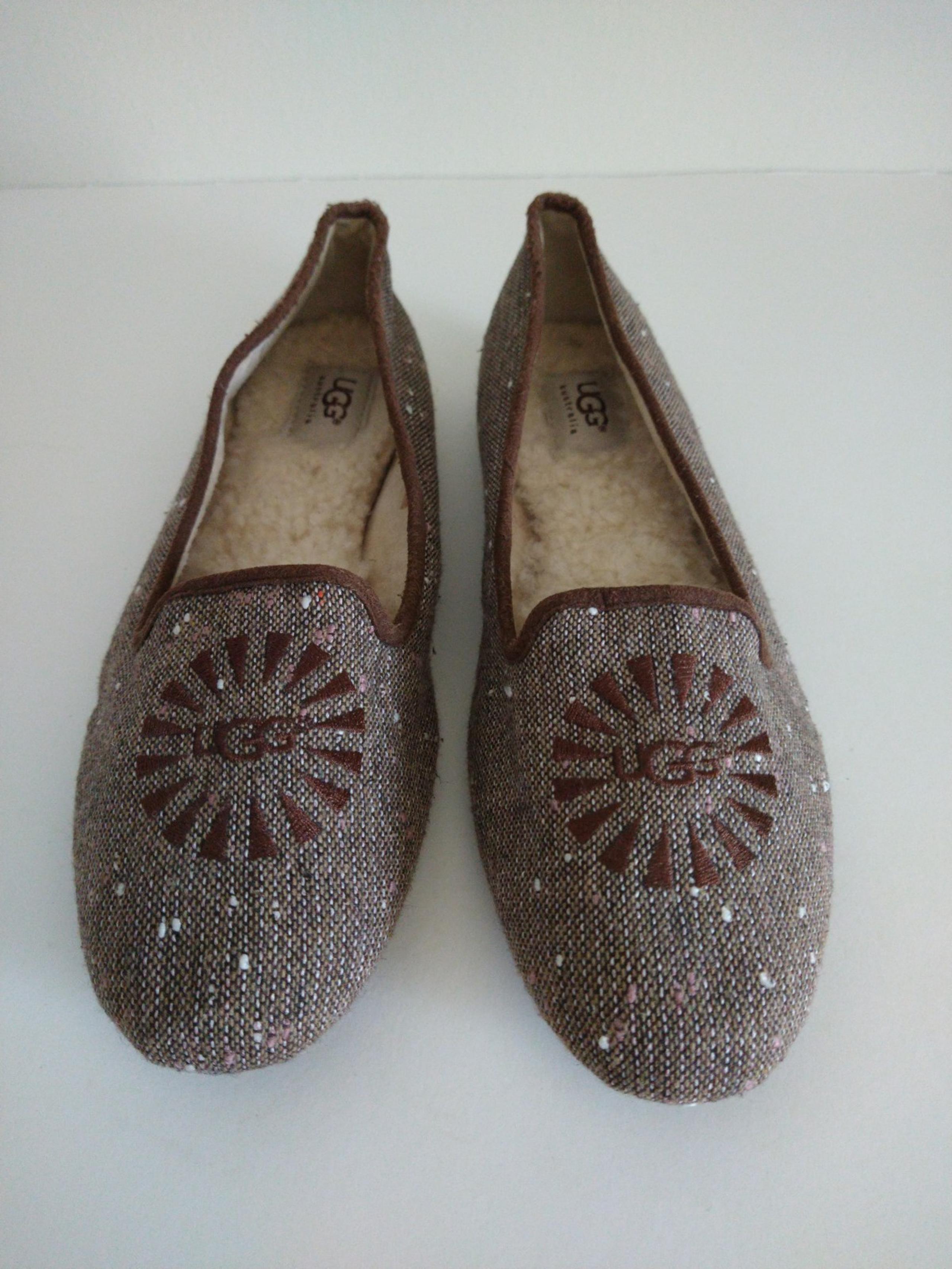 UGG Australia Alloway Ballet Flats Slippers women's size 9 Camel Brown