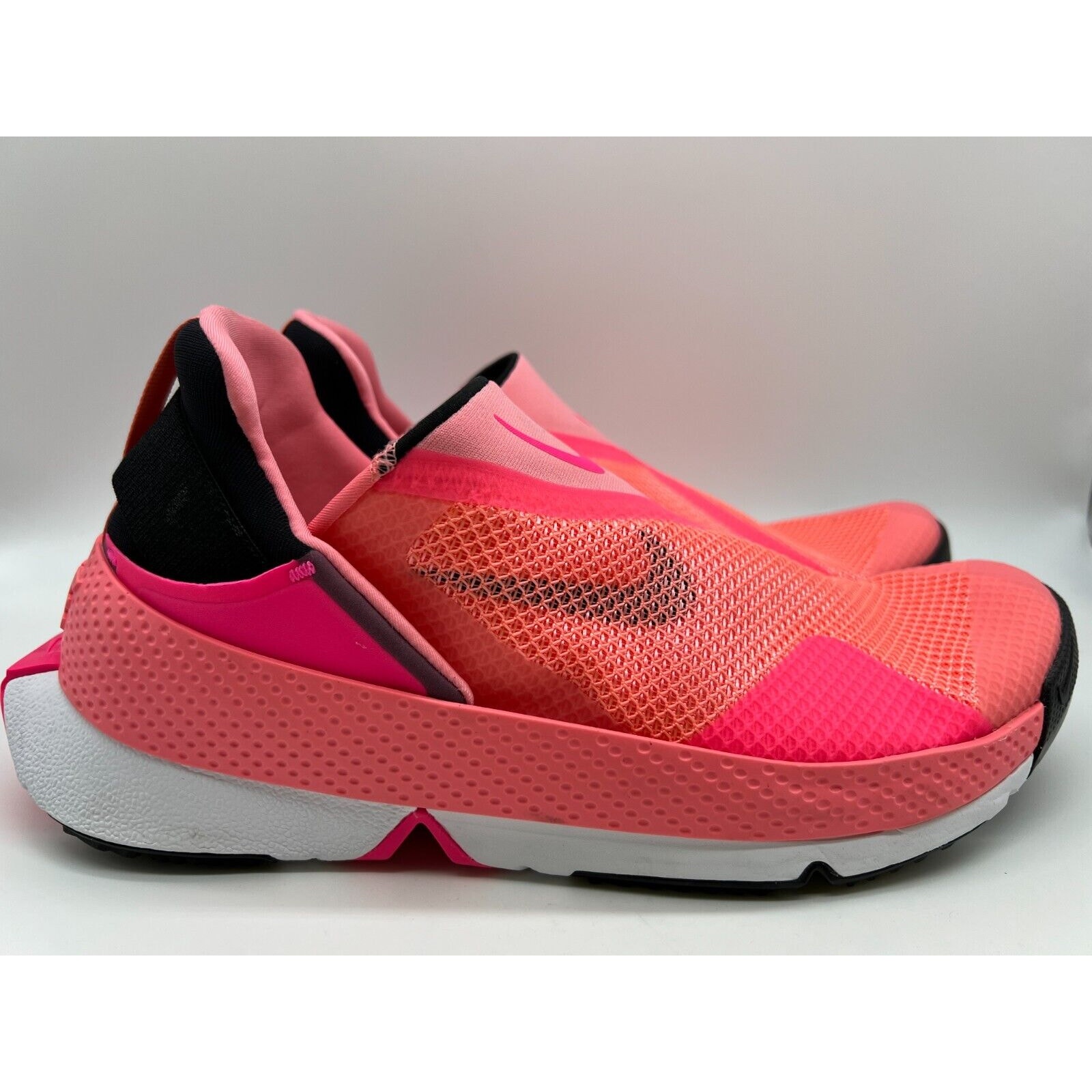 Nike Go Flyease Low Mens Athletic Running Pink White DZ4860-600 Size 10 NEW