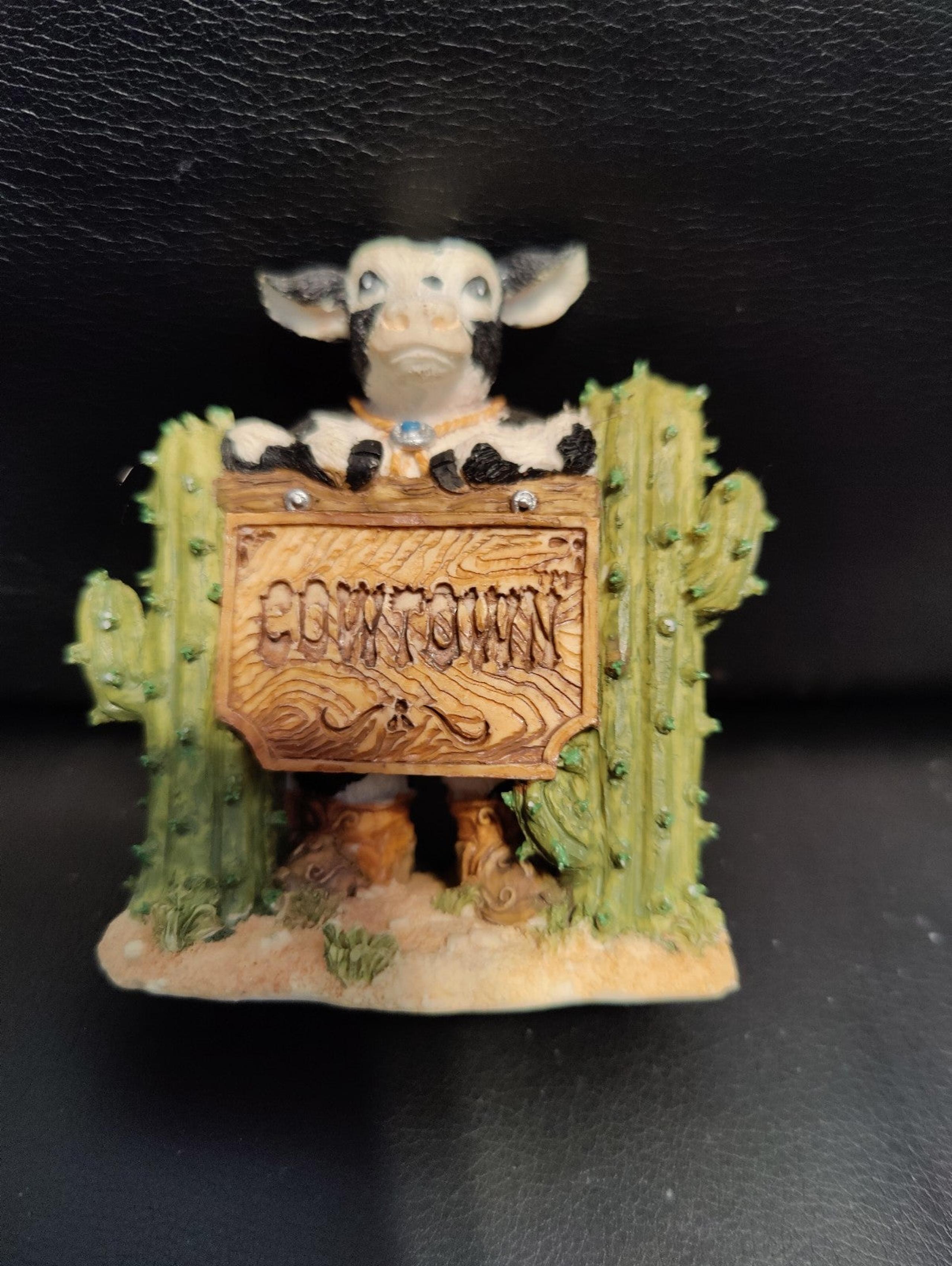Cowtown "Bull Masterson" 1992 Collectible Fugurine