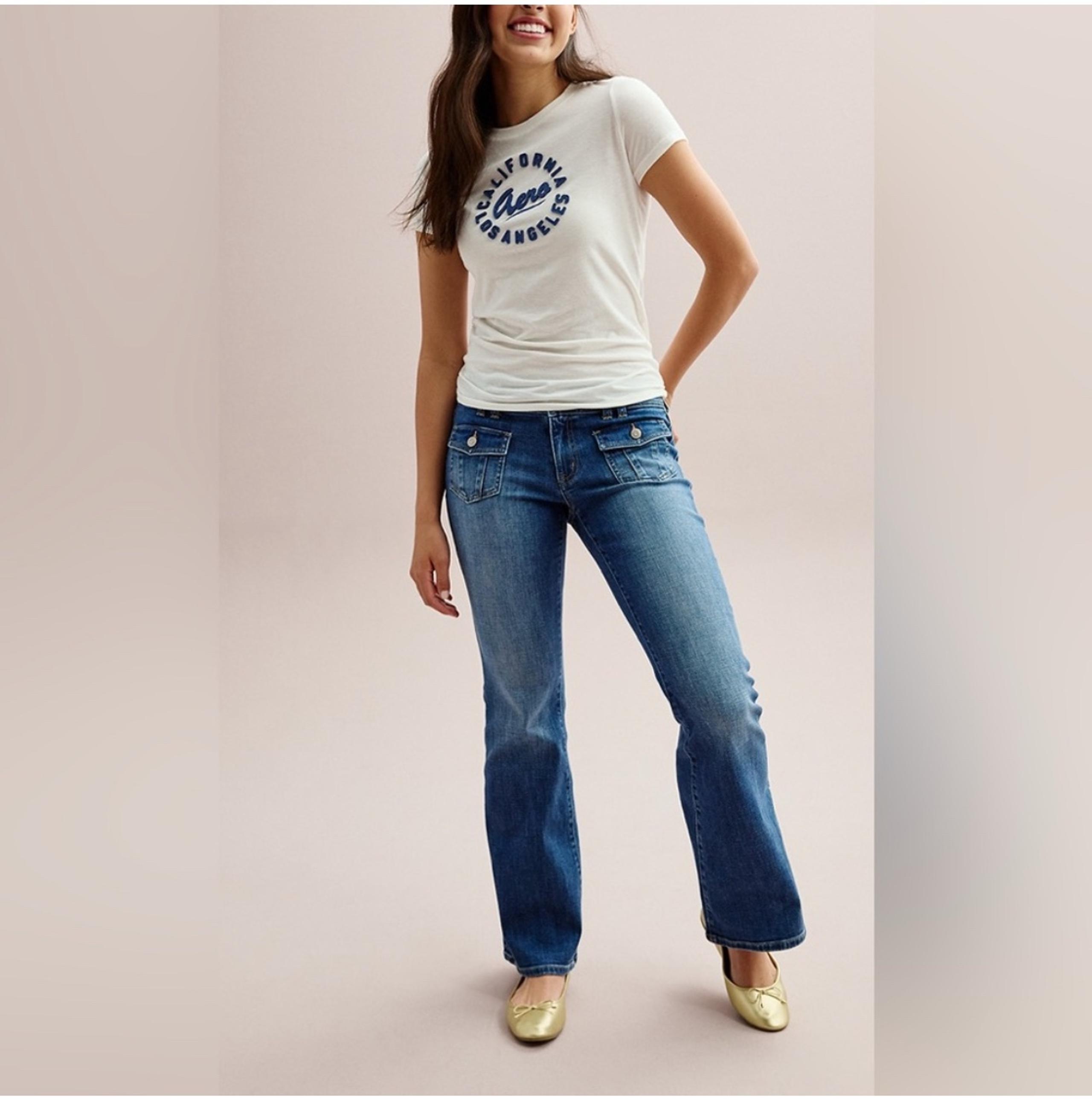 Aeropostale women’s dark wash low rise flare jeans size 14