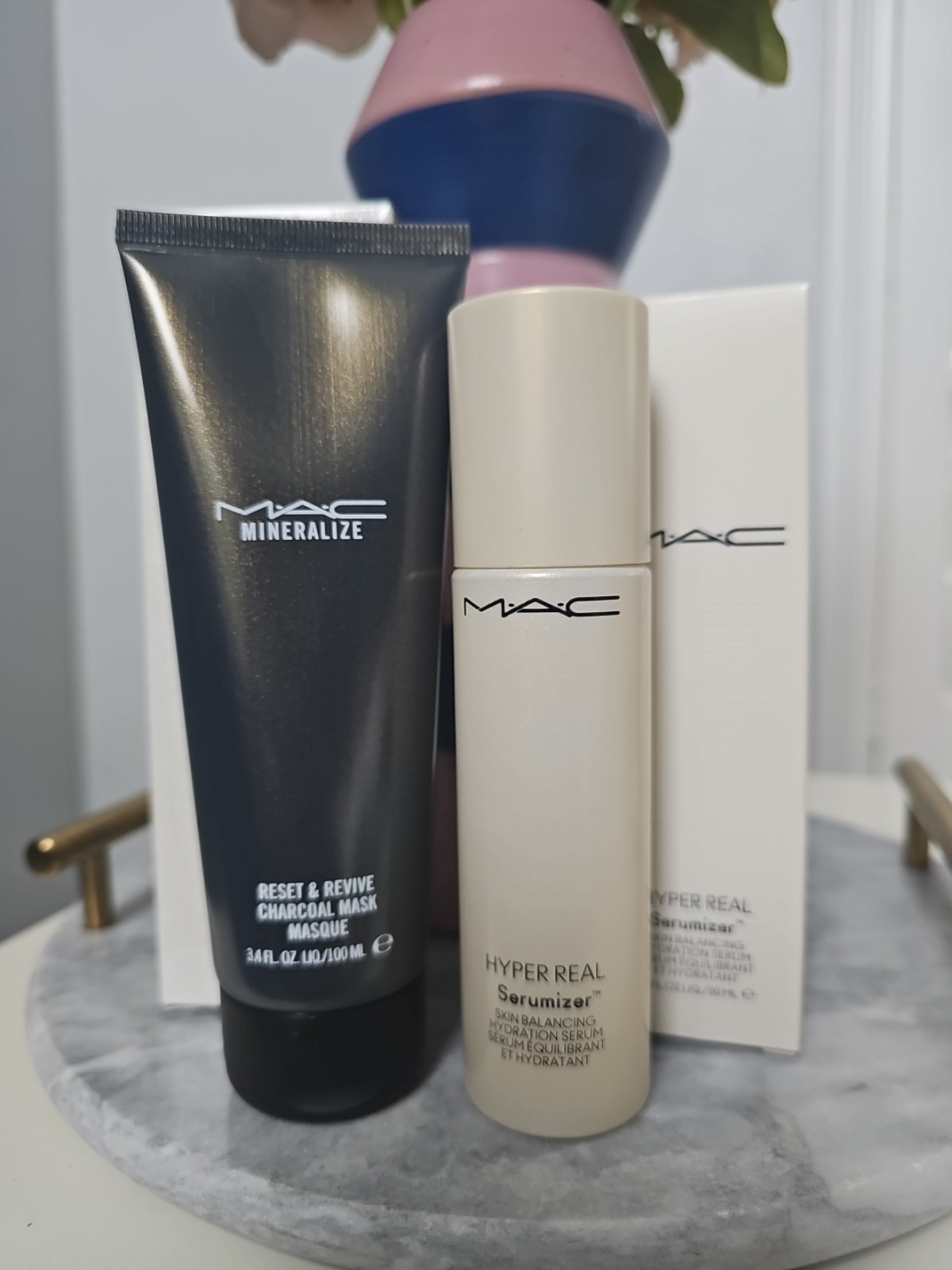 MAC 2pc: Hyper Real Serumizer Skin Serum 1.7oz AND Charcoal Mask 3.4oz