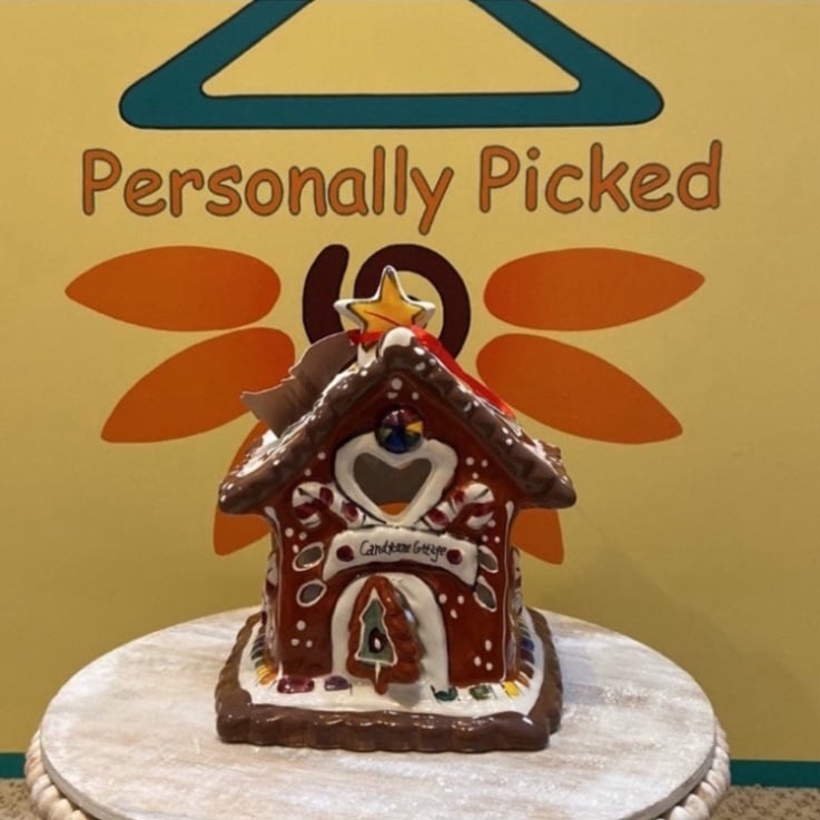 Blue Sky Clayworks CANDY CANE BUNGALOW Candle House