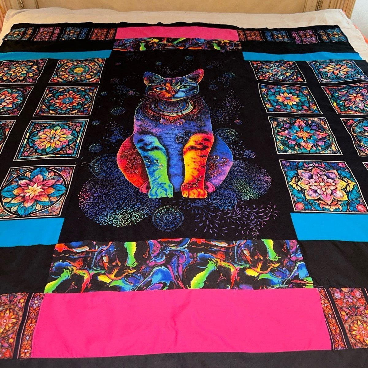 quilt topper unfinished psychedelic cat panel.