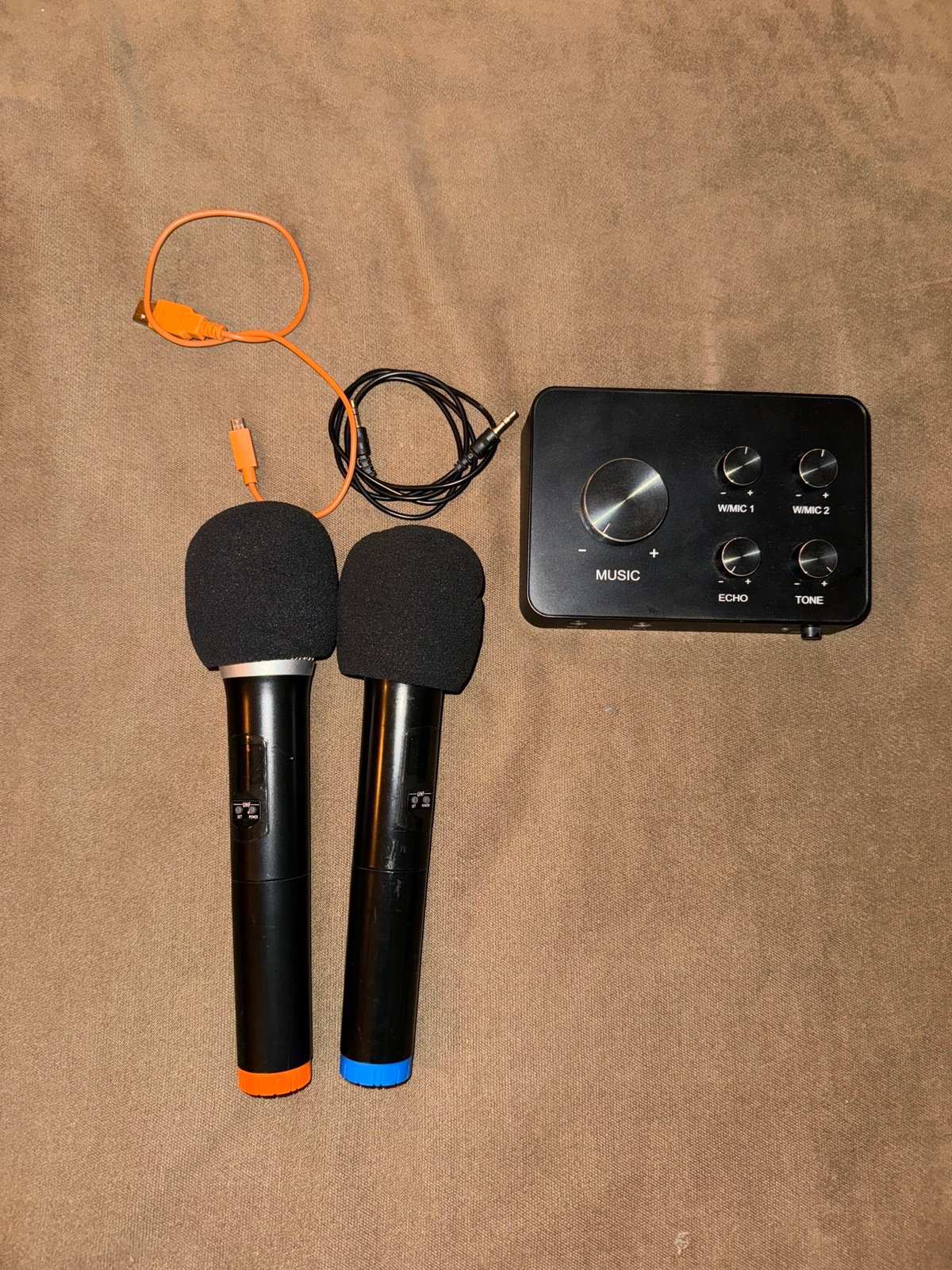 Bluetooth Kareoke microphones
