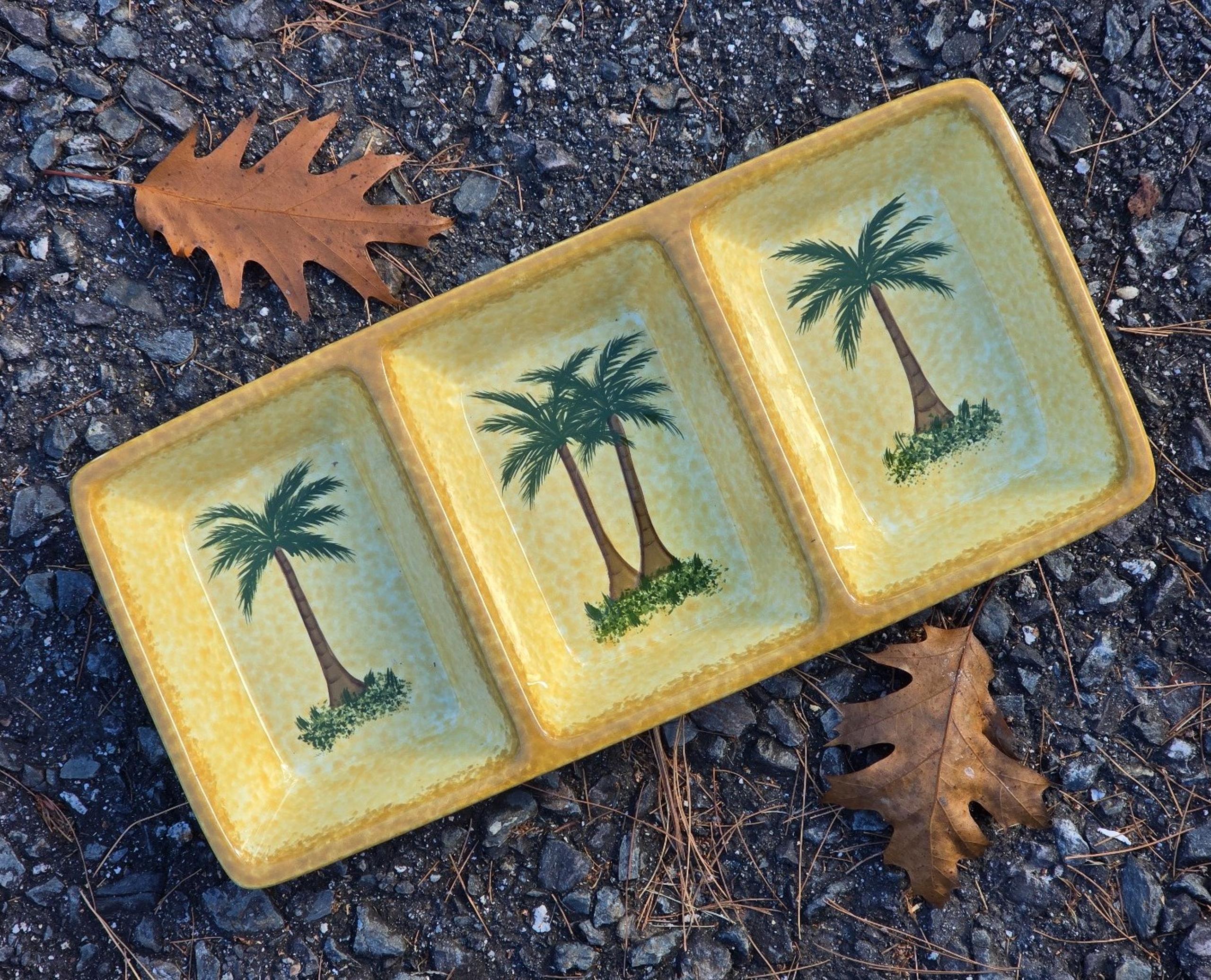 Beautiful! 3 Slotted Glass Serving Tray- Yellow/Pine Trees