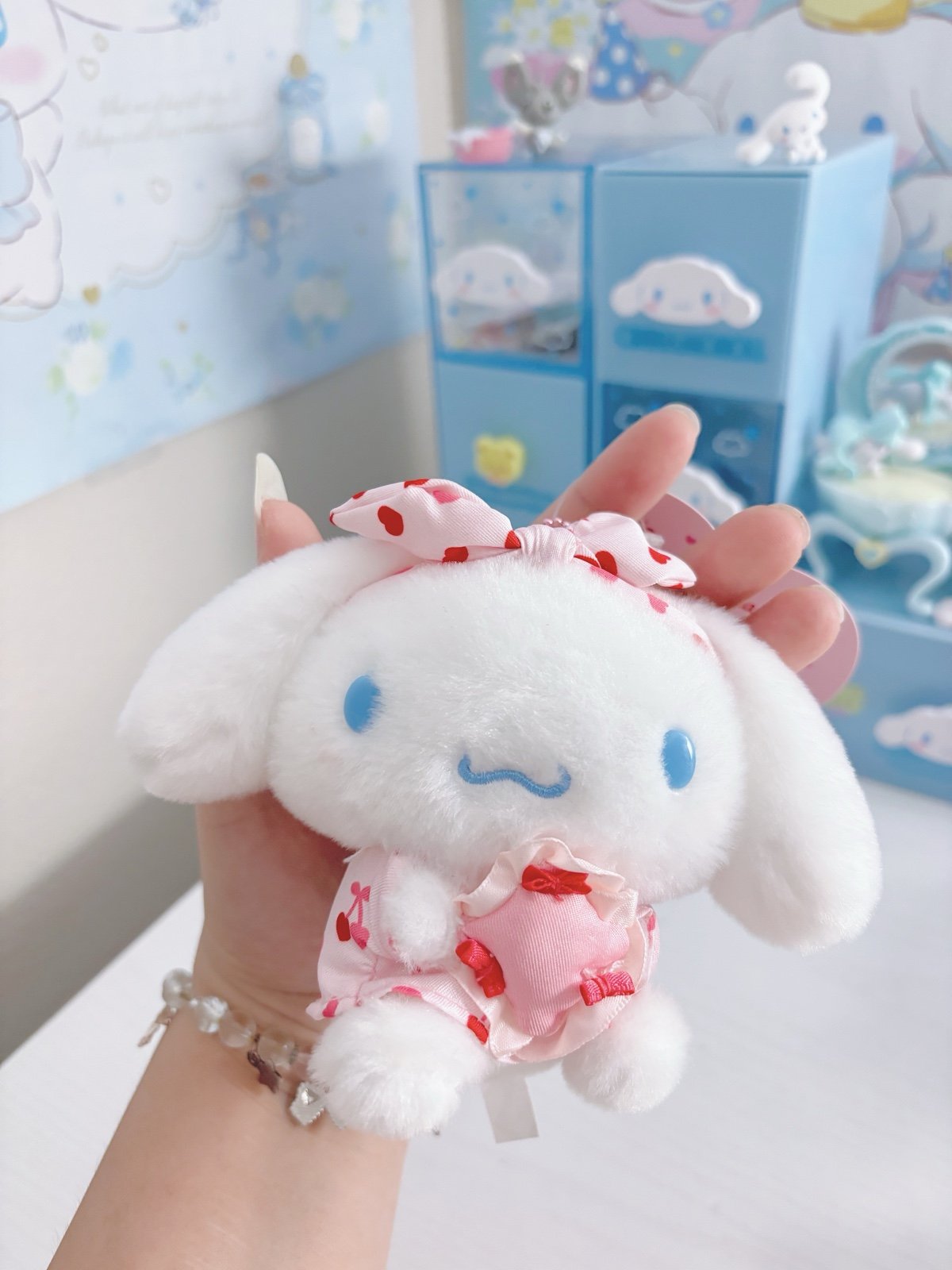 Rare limited edition Sweet Slumber Party Cinnamoroll mascot plush BNWT