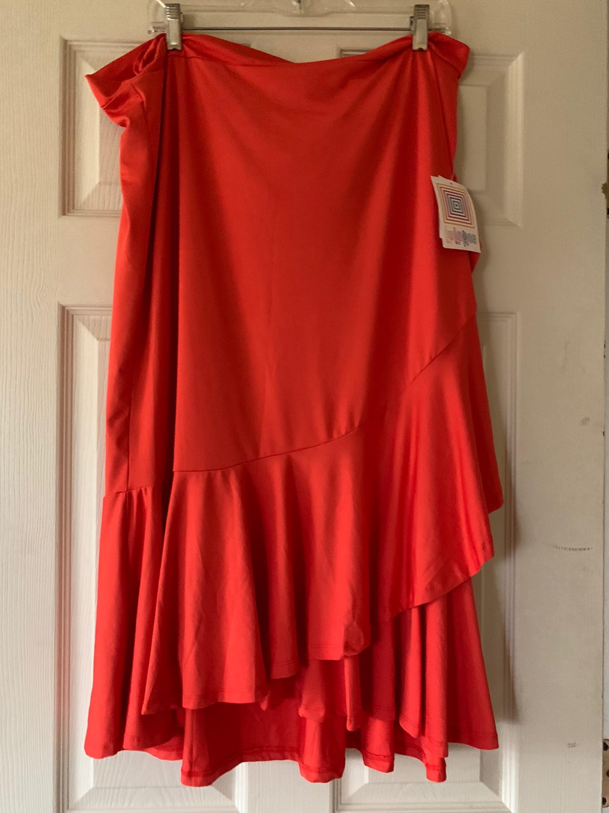 LulaRoe Wrap skirt size 3XL