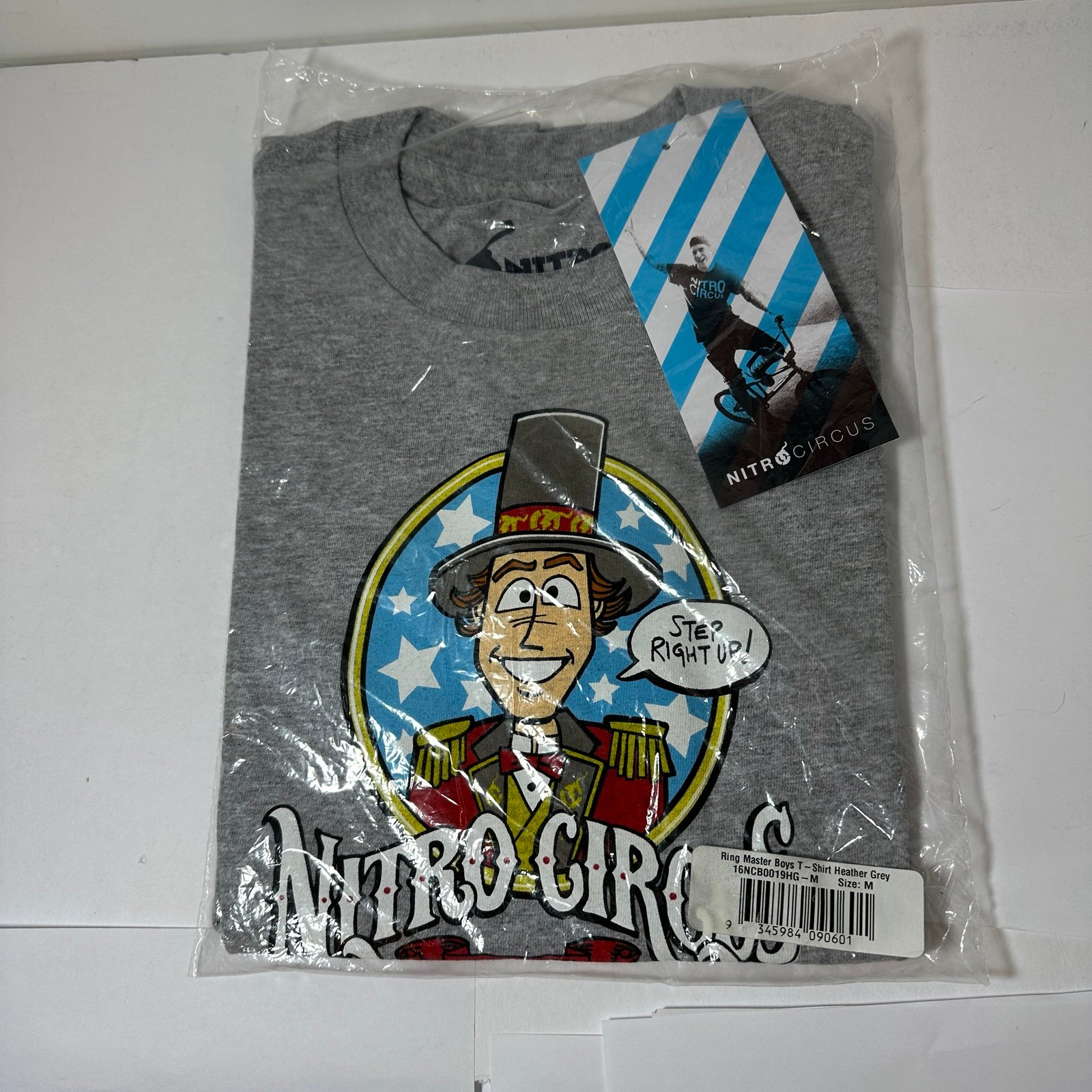 Nitro Circus Live - Ring Master Boys T-Shirt - Size: Medium - Brand New Sealed