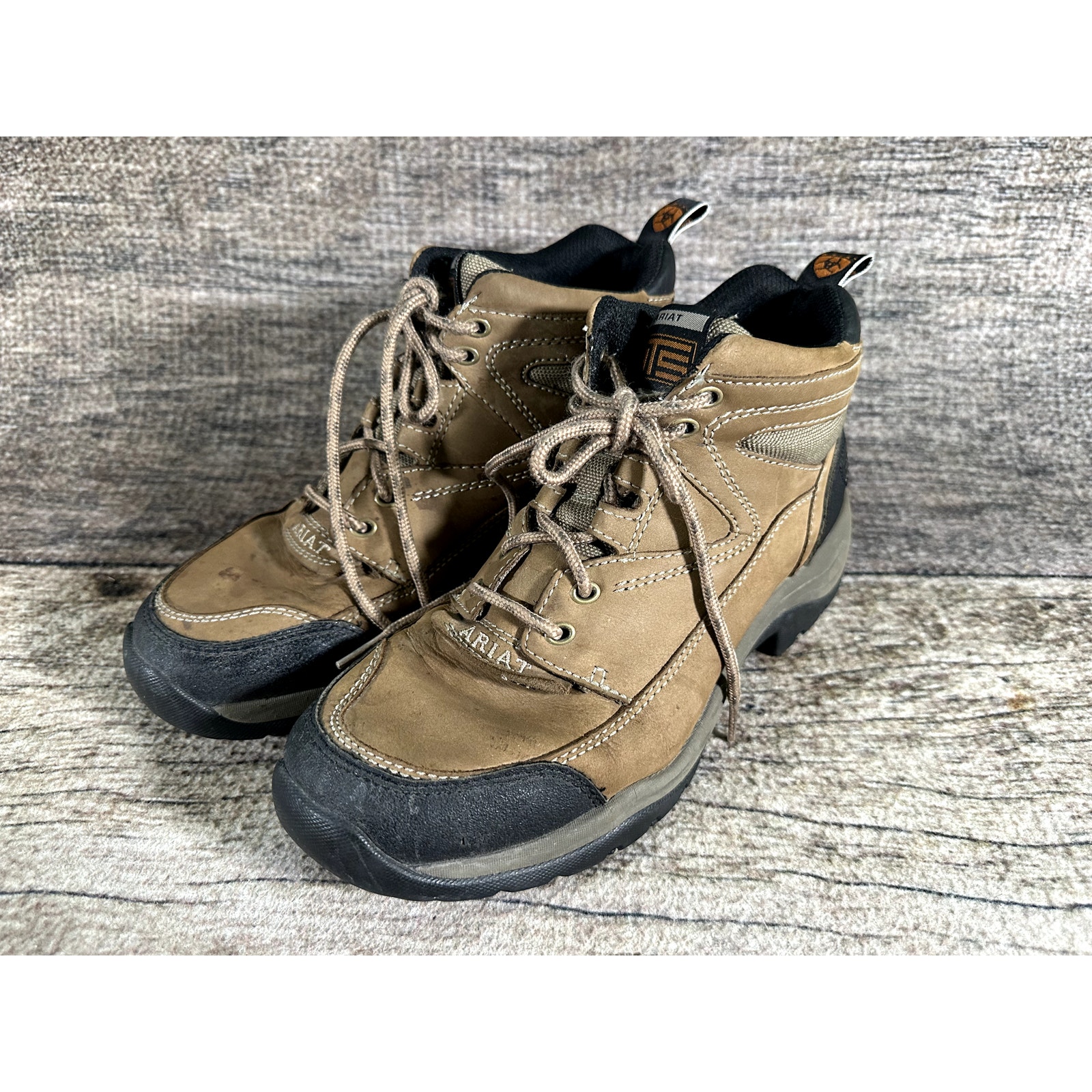 ARIAT Terrain ATS Style 70024 Brown Leather Hiking Work Boots Women’s Size 9B