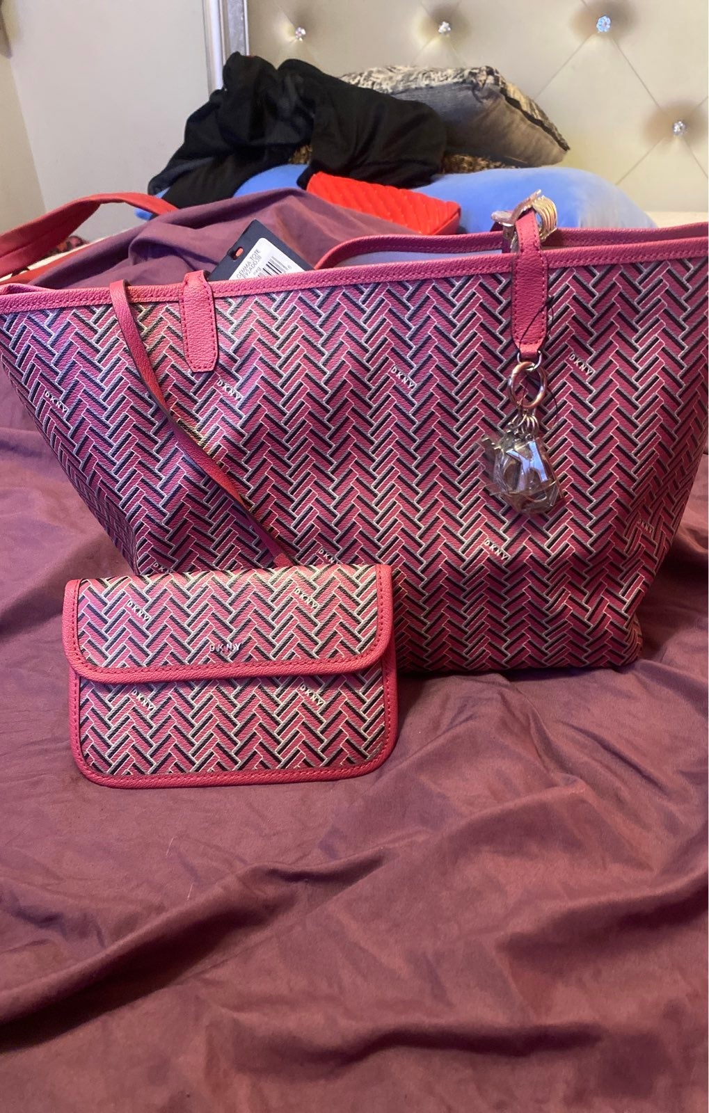 dkny purse