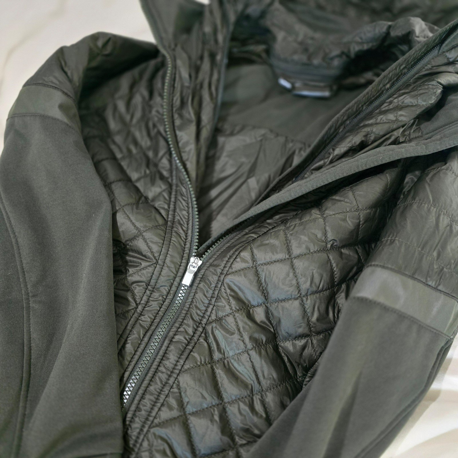 Athleta Jacket Womens XS Green Rock Springs CYA Quilted Puffer Hooded Parka