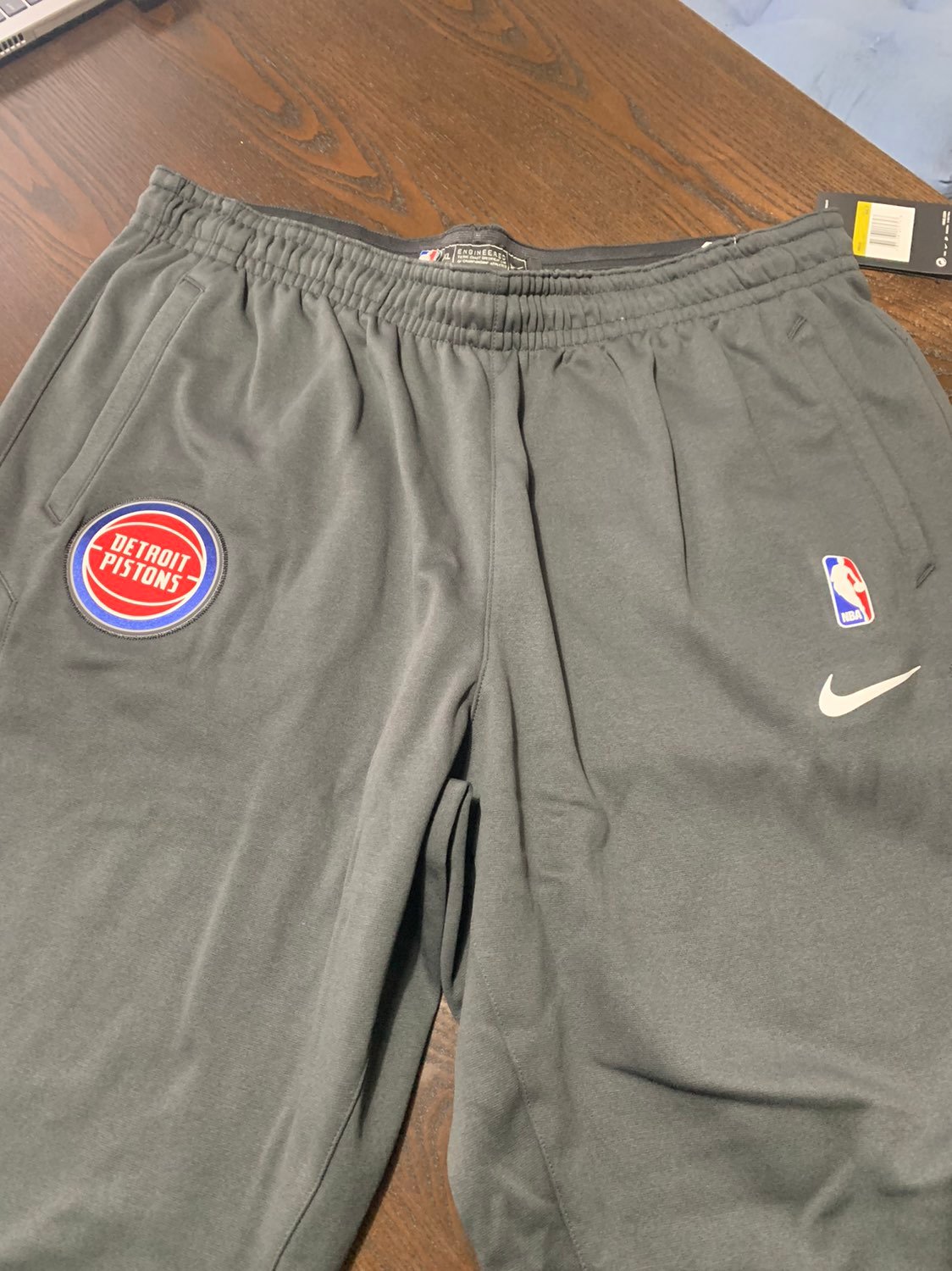 Nike Dri Fit NBA Detroit Pistons Fleece