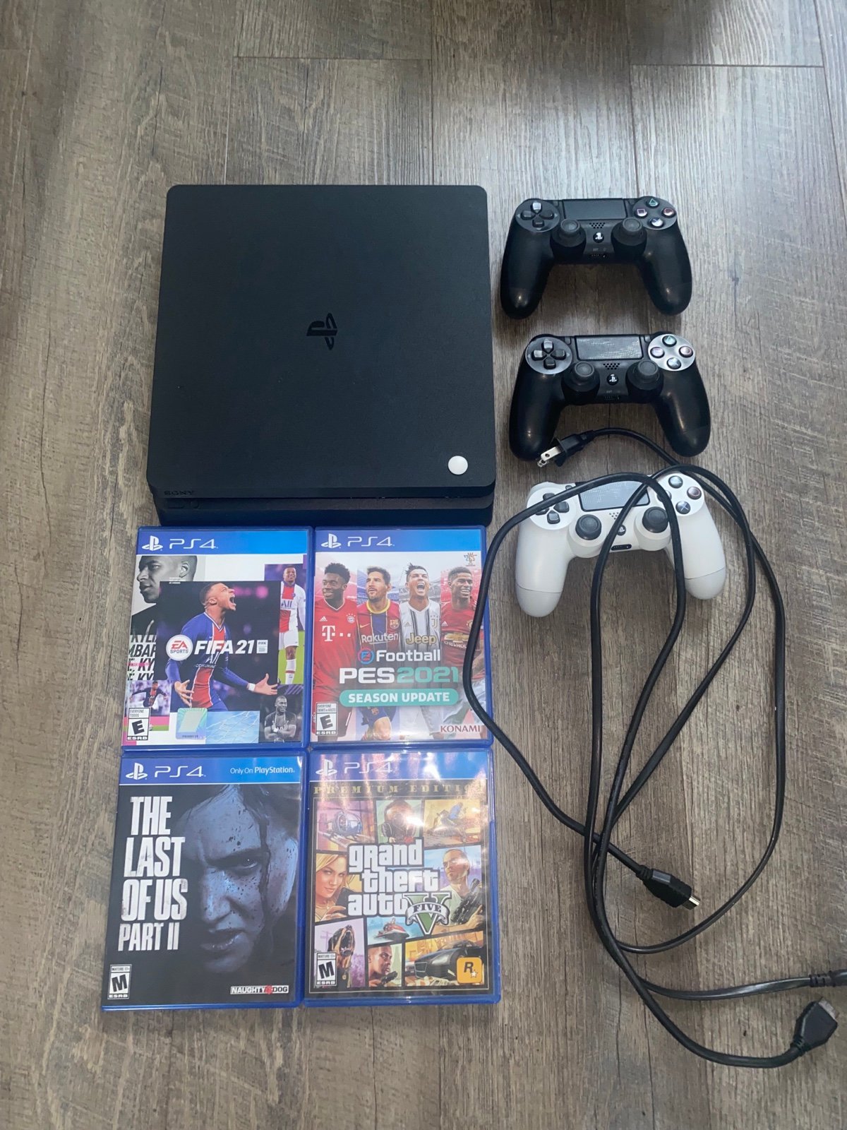 PlayStation 4 Slim