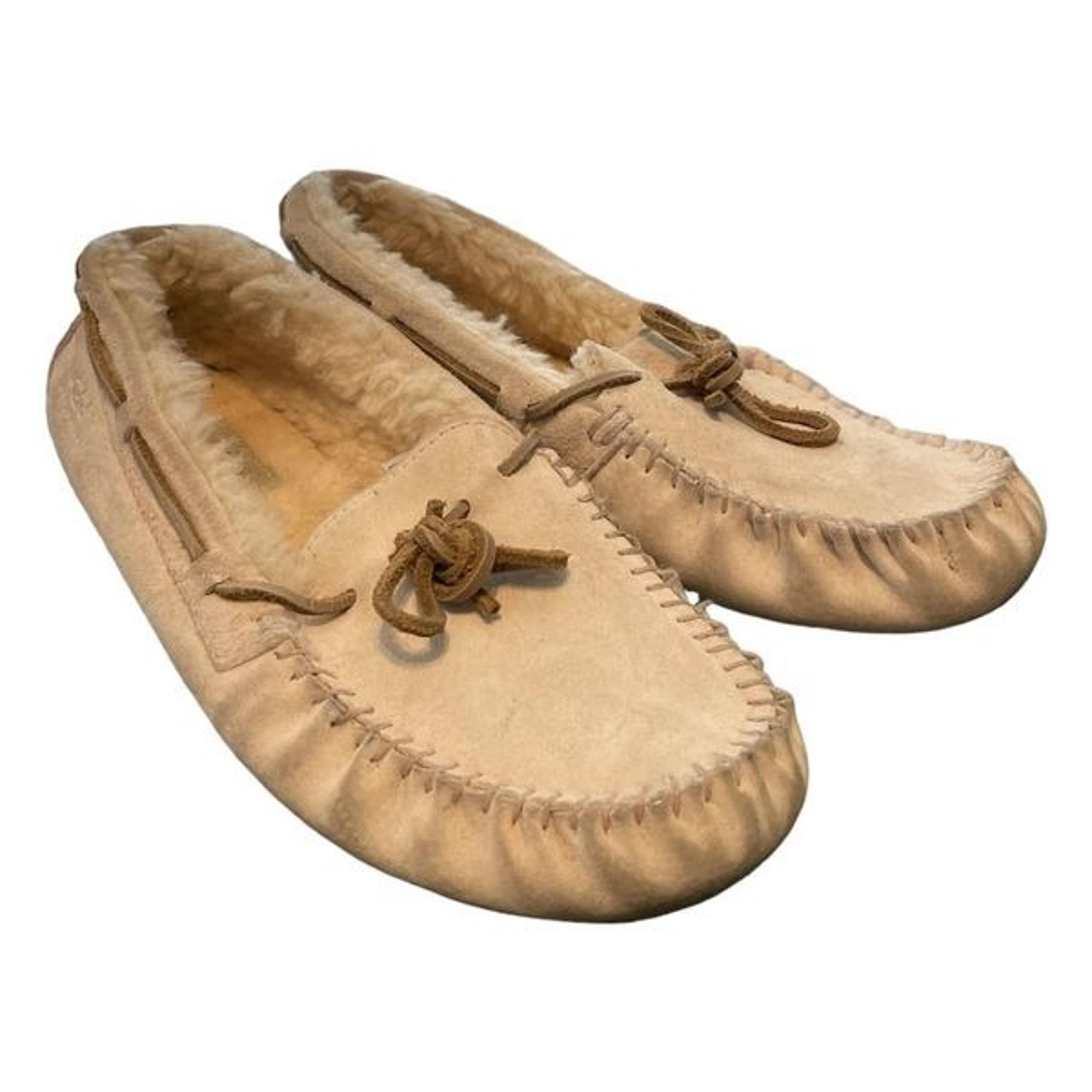 UGG Dakota Amberlight Moccasin Loafer Flats 9
